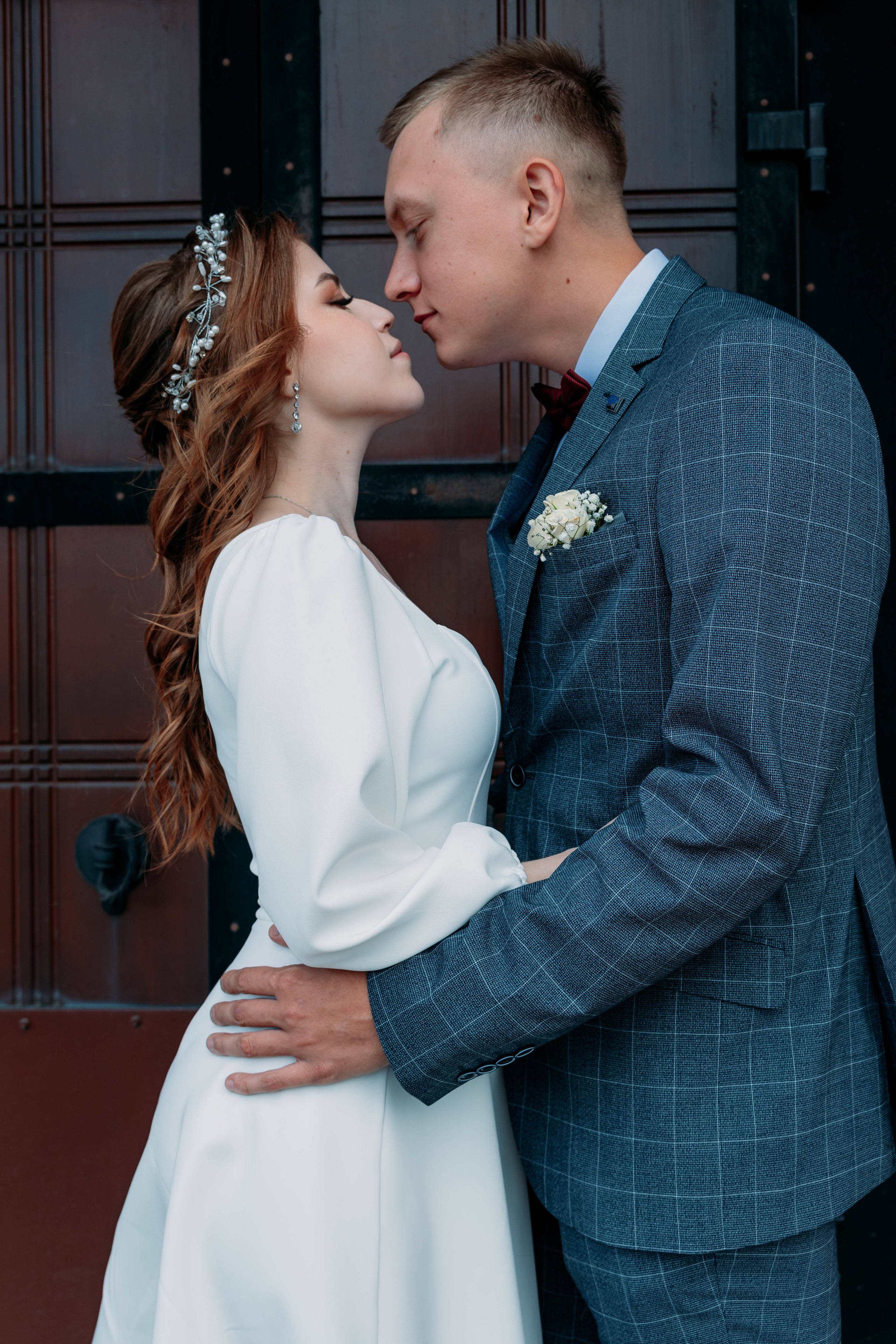 Алексей и Анастасия. Фотограф Алёна Царькова. Киселевск