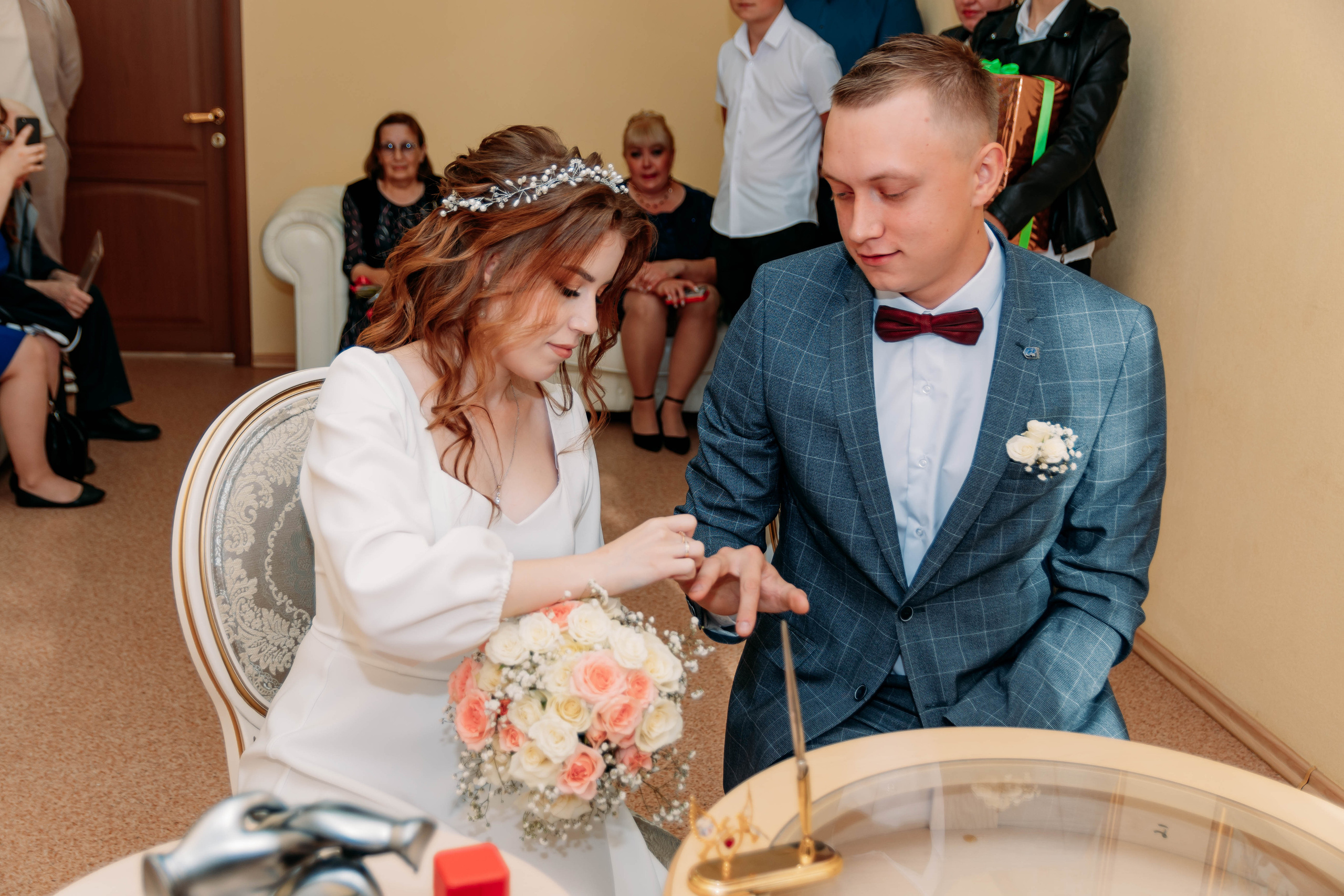 Алексей и Анастасия. Фотограф Алёна Царькова. Киселевск