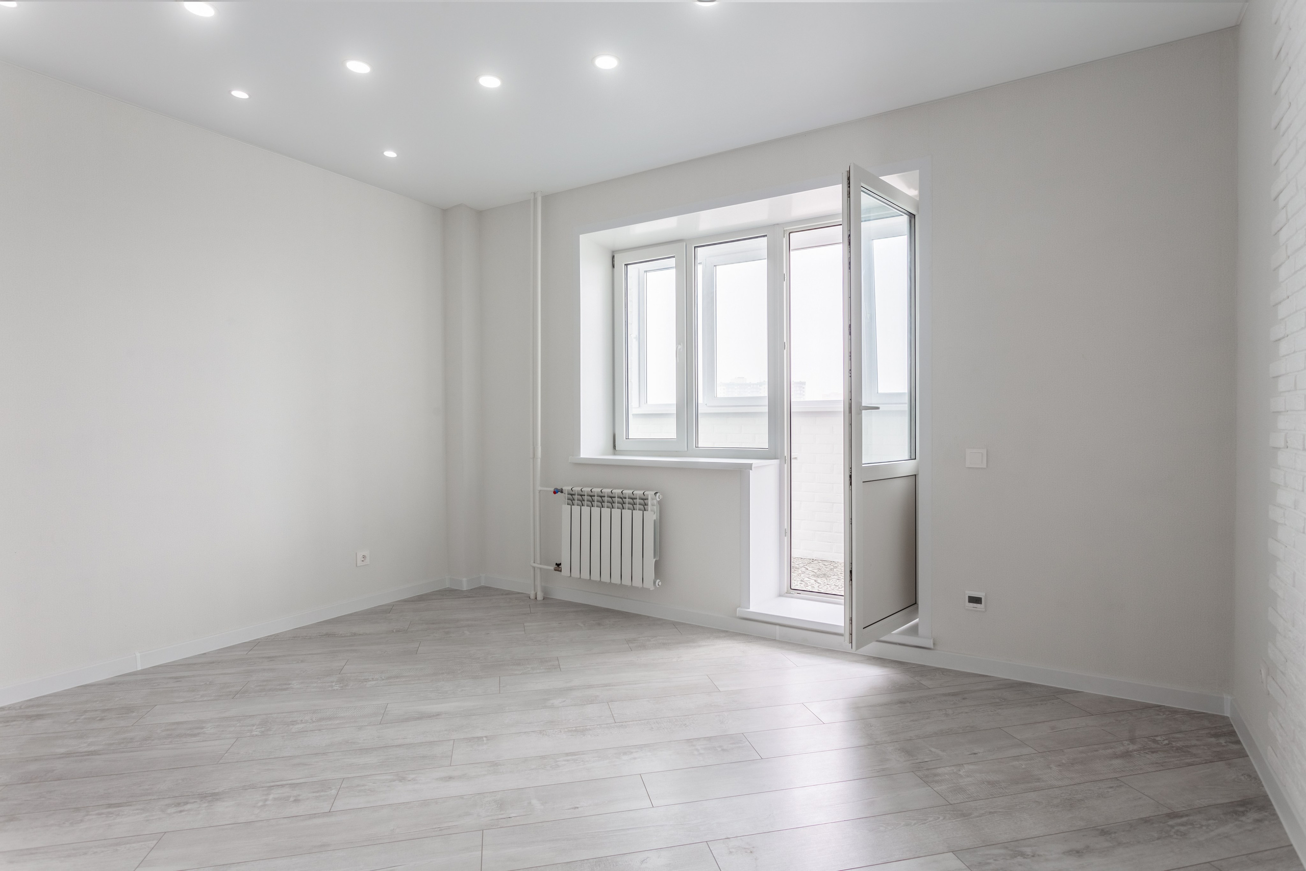 Агентские фотосъёмки и съёмки для продажи квартир и домов. Интерьерный фотограф и ретушер в Красноярске Денис Антропов