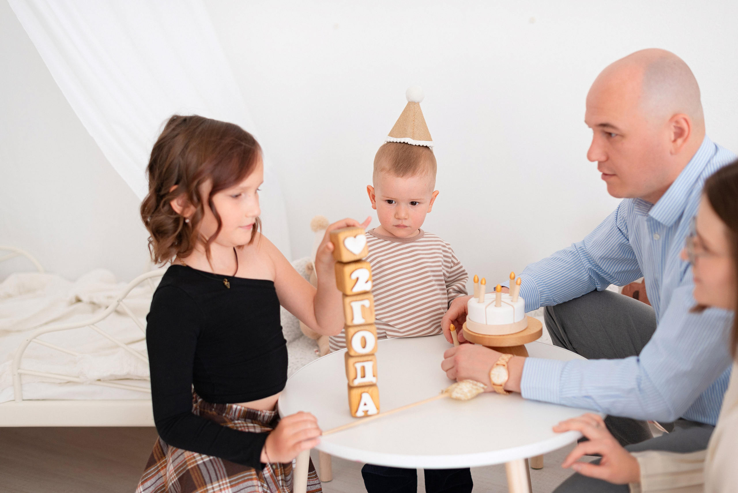 Эмирчику 2 годика. Детский и семейный фотограф в Сургуте и Нефтеюганске Анна Старцева