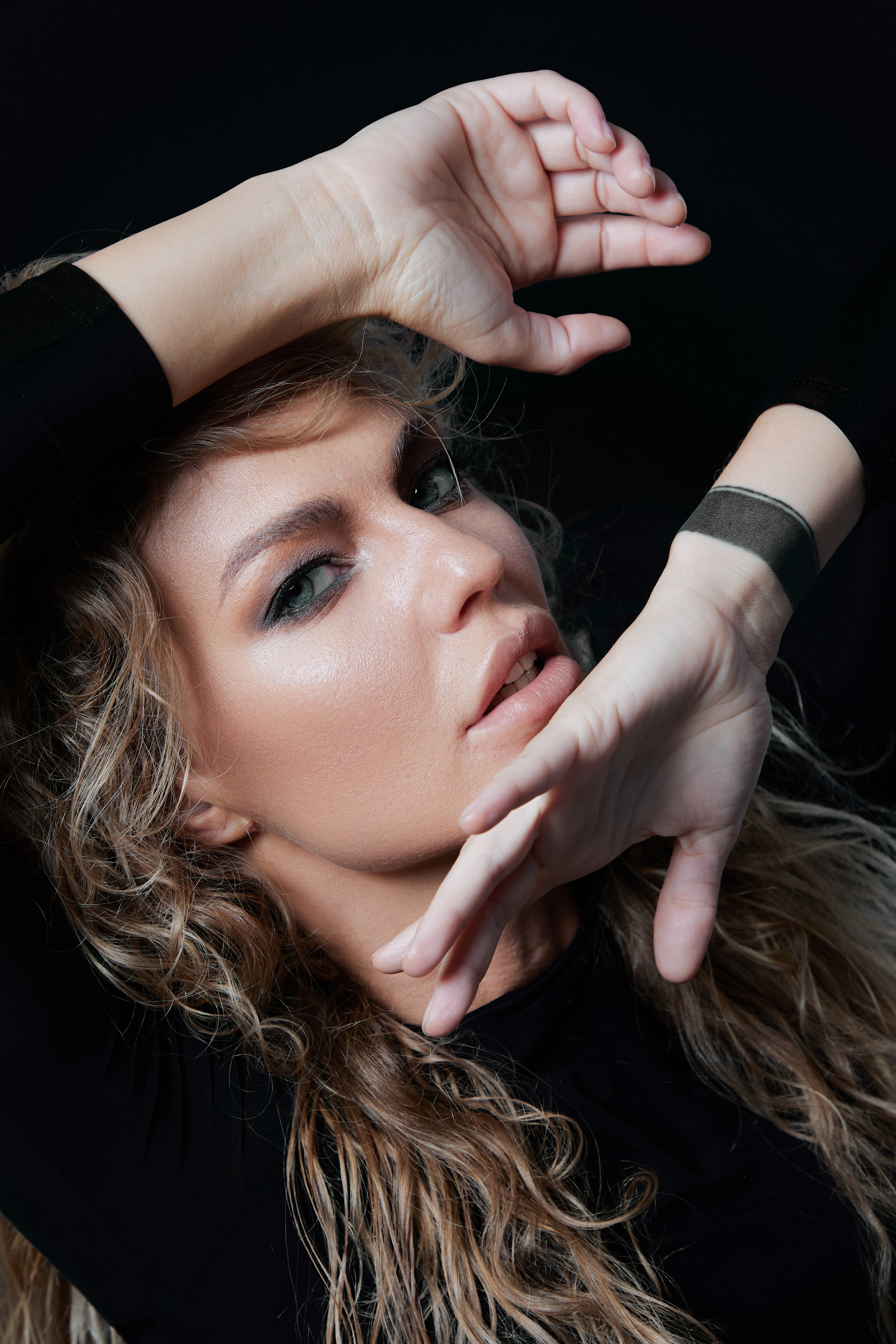 Карина и Катя. Фотограф Денис Лесковский (Тюмень)