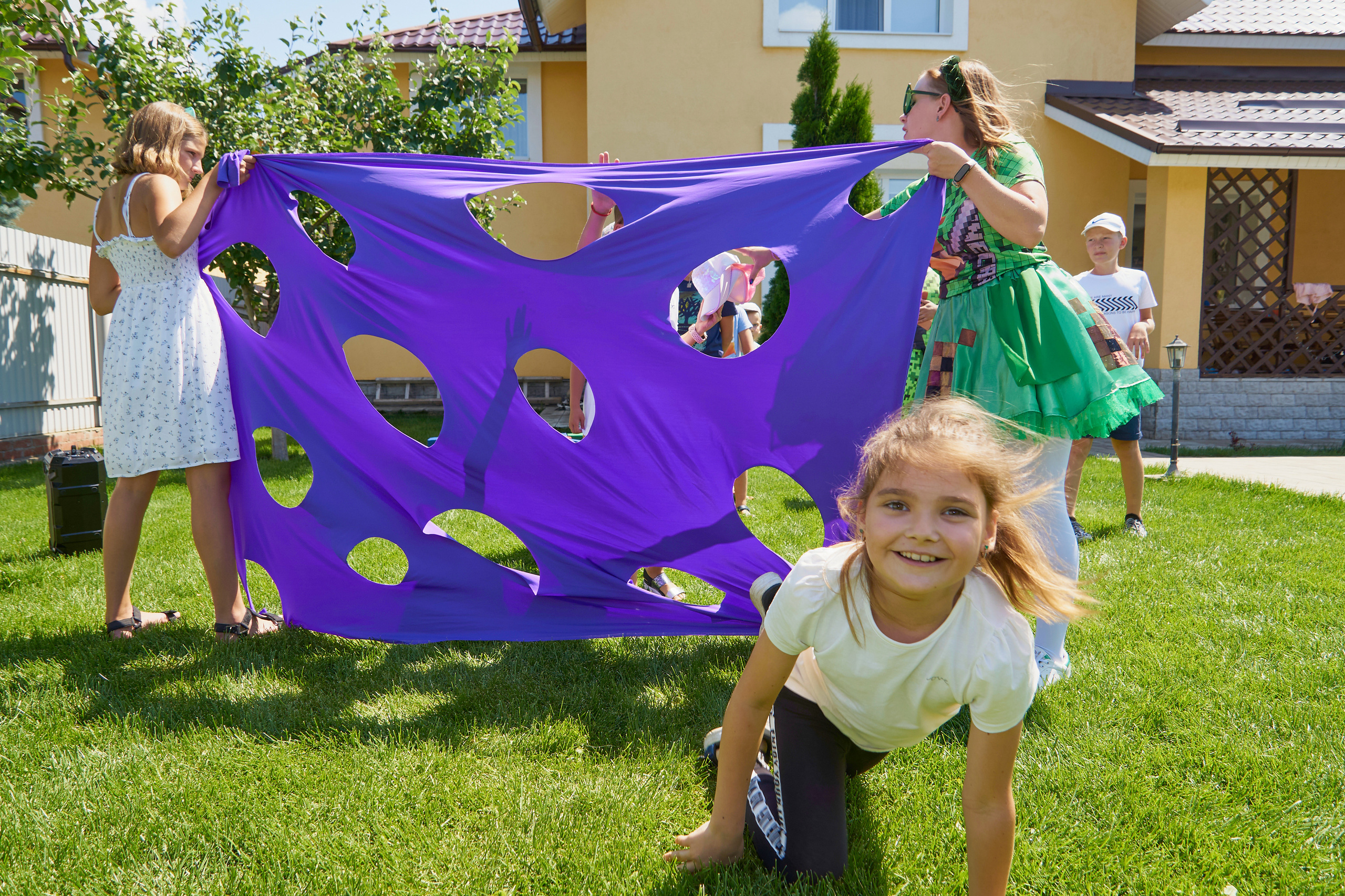 Праздник у бассейна. Семейный фотограф Владимир Просвиркин. г. Самара