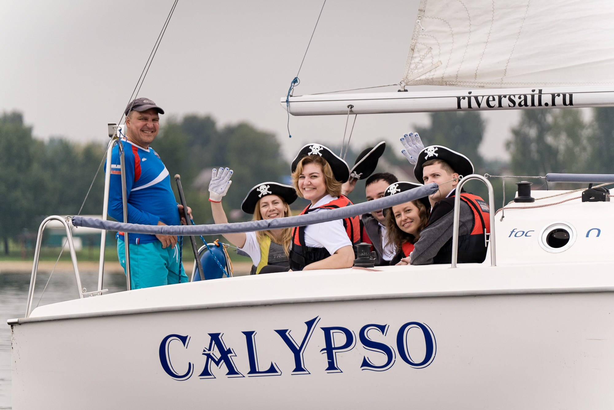 Корпоративная парусная регата Evraz. Репортажный фотограф Денис Тихомиров. Москва