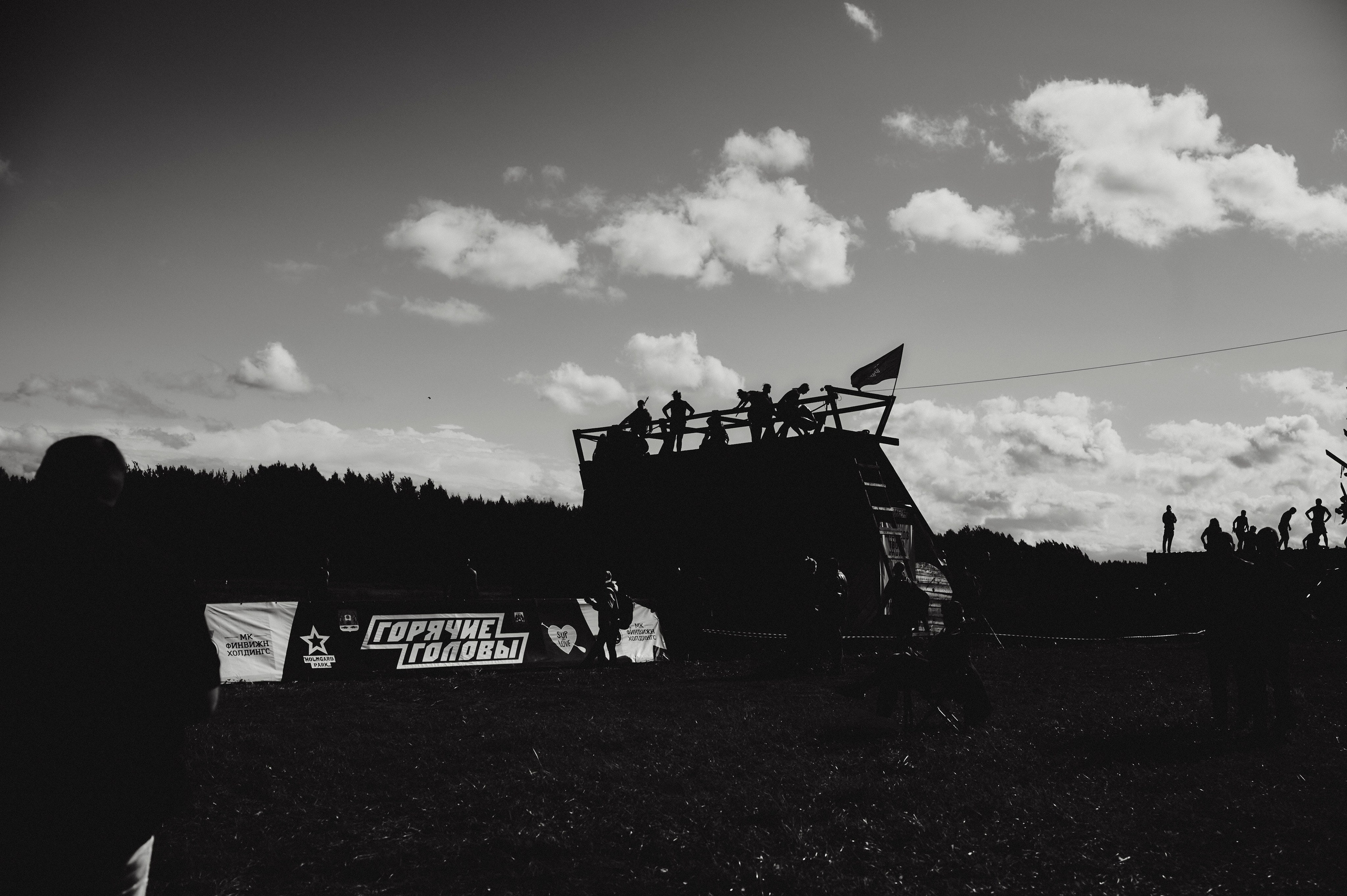 Горячие головы 2025. Ваш мультижанровый фотограф Александр Белов