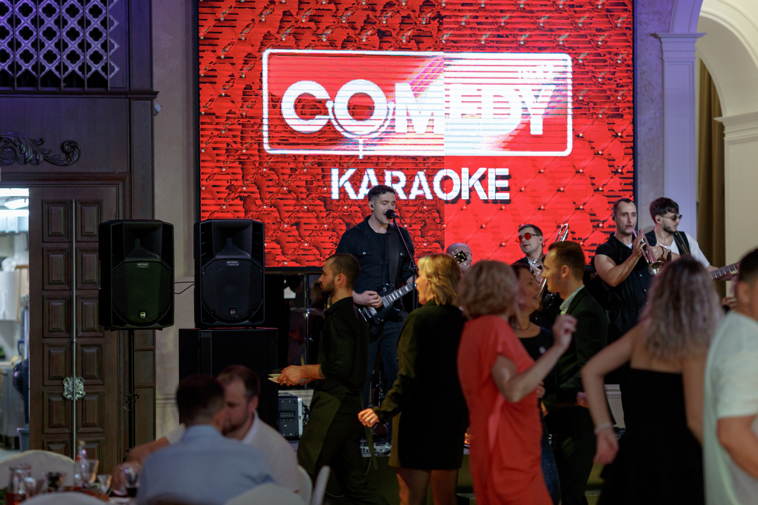 Репортажная фотосъёмка — корпоратив Tele2 2024