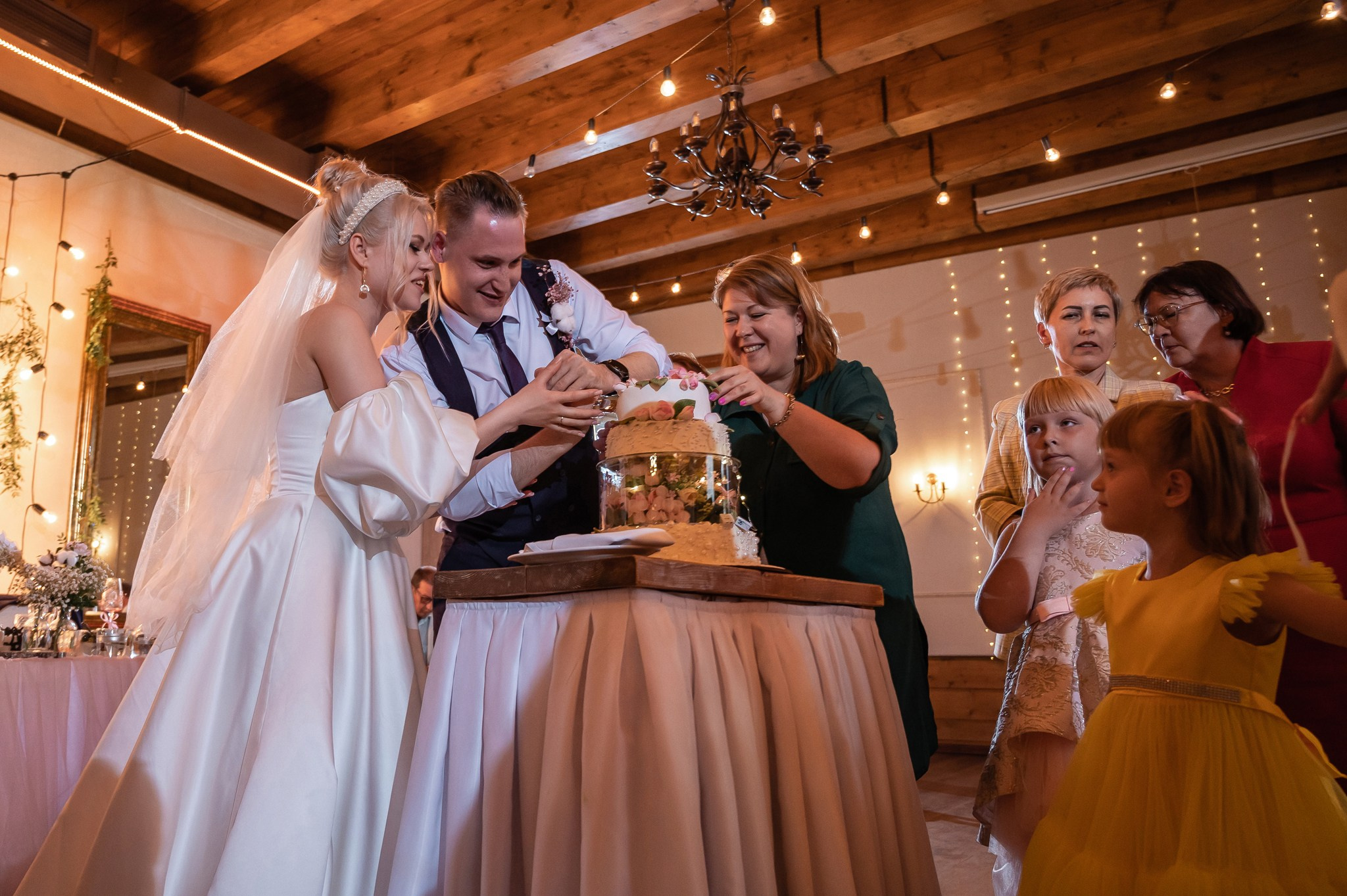 От сборов до торта. Свадебный и семейный фотограф из Санкт-Петербурга Климов Анатолий