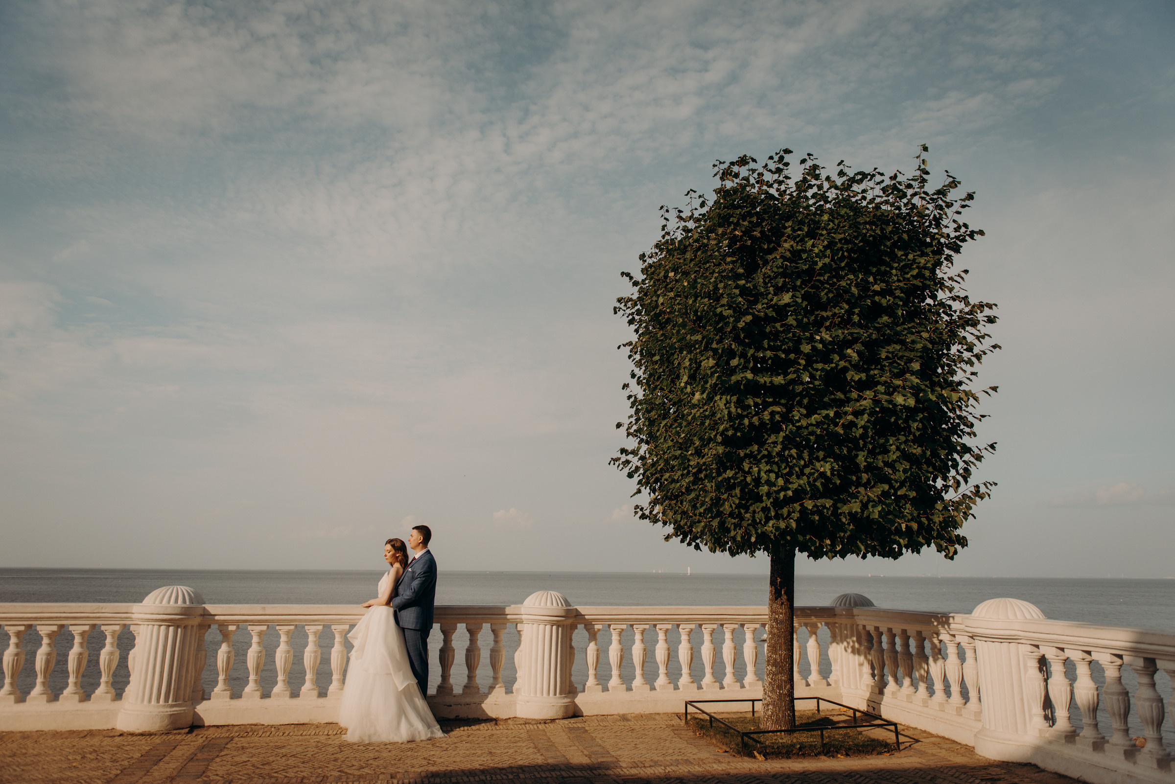свадебная фотосессия в Петергофе, фотограф на свадьбу в Петергофе