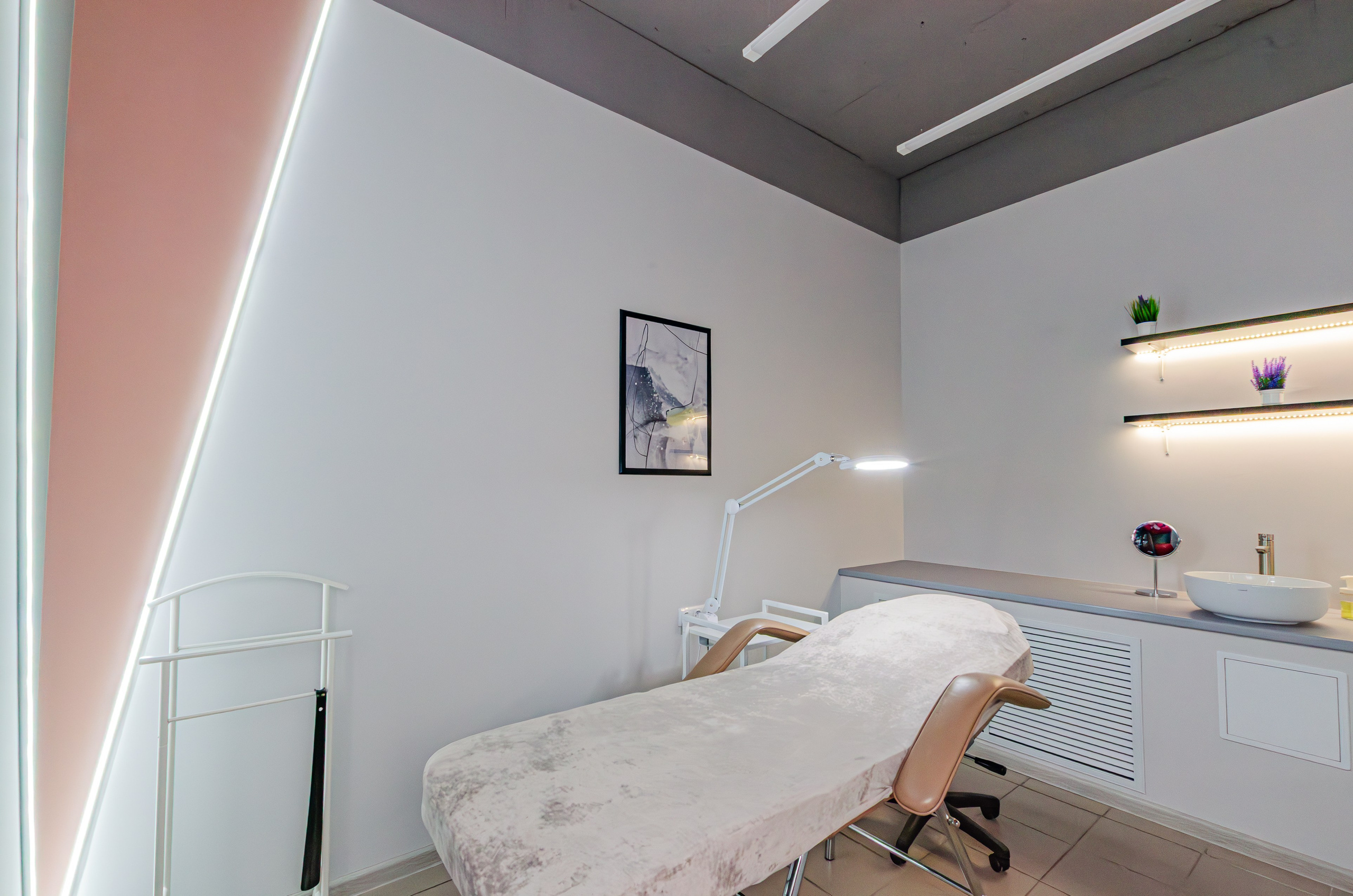 Салон красоты Glow. Nataliphotokzn.ru Фотограф. Казань. Интерьерная съёмка