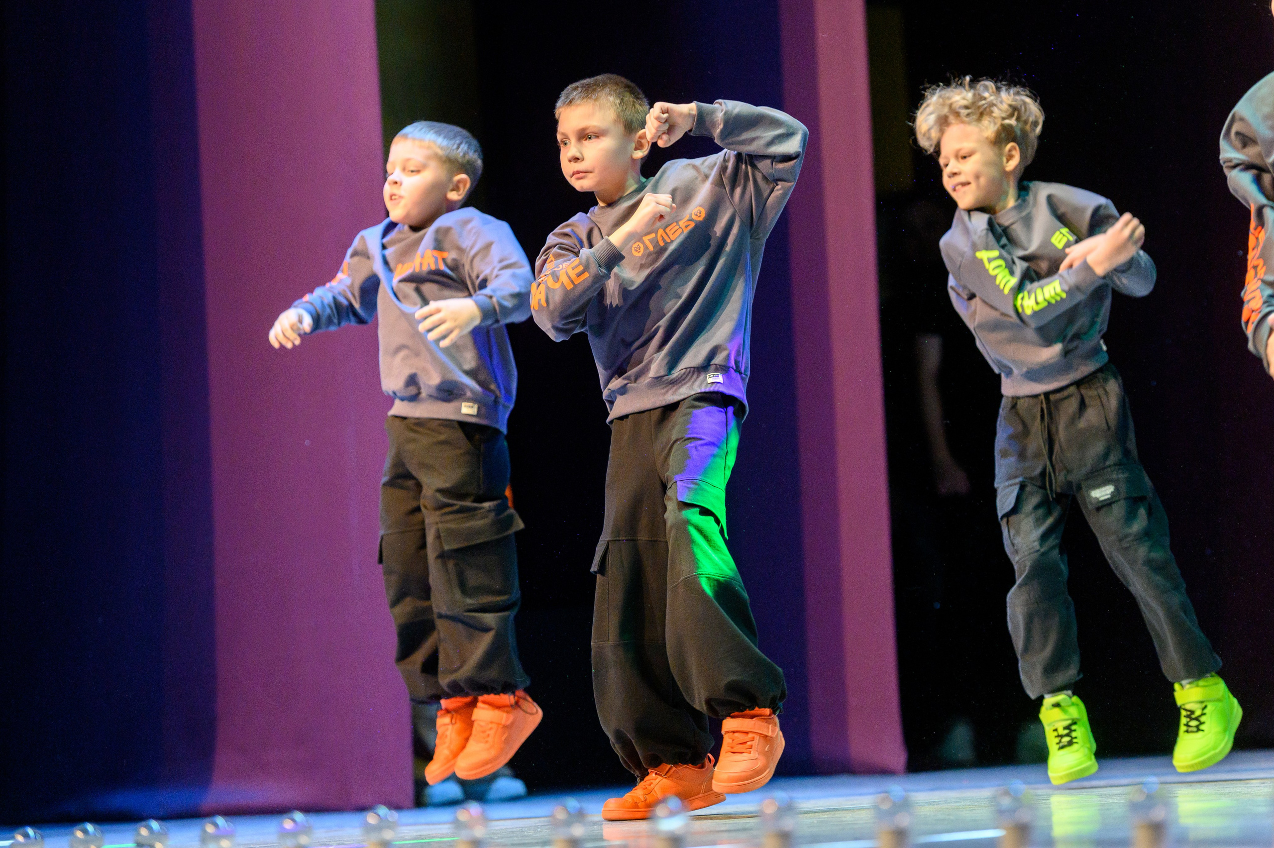 Отчётный концерт «Зажигай». Главная