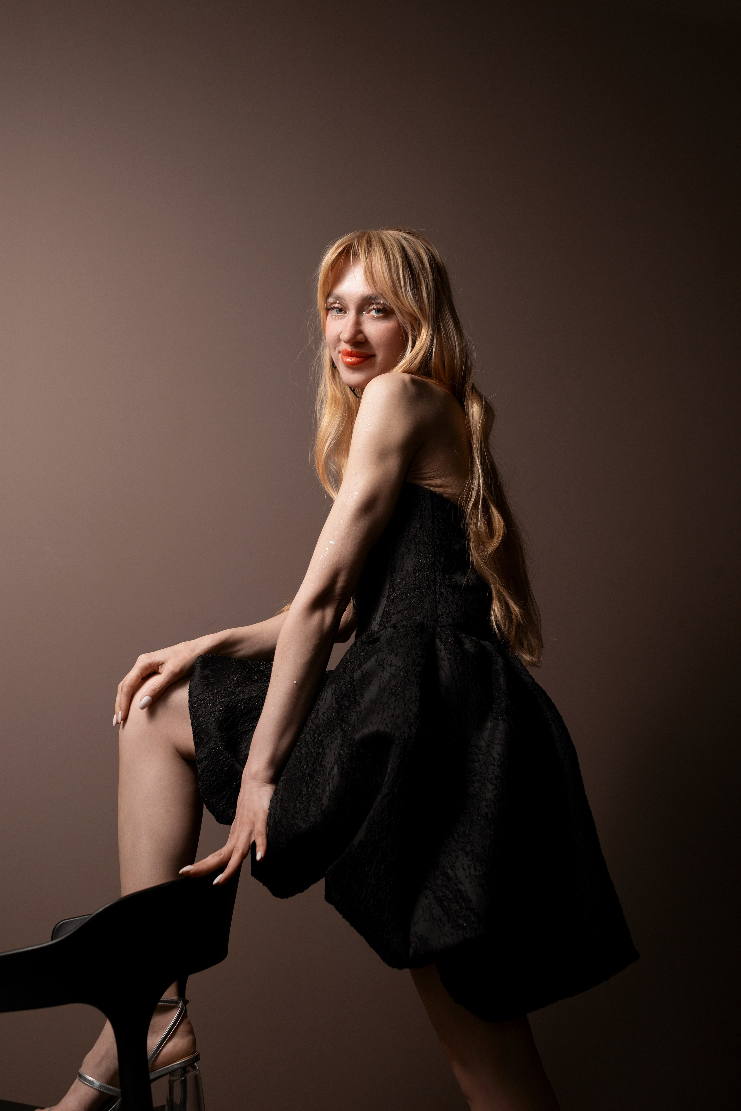 Mariana. Ilya Samonov