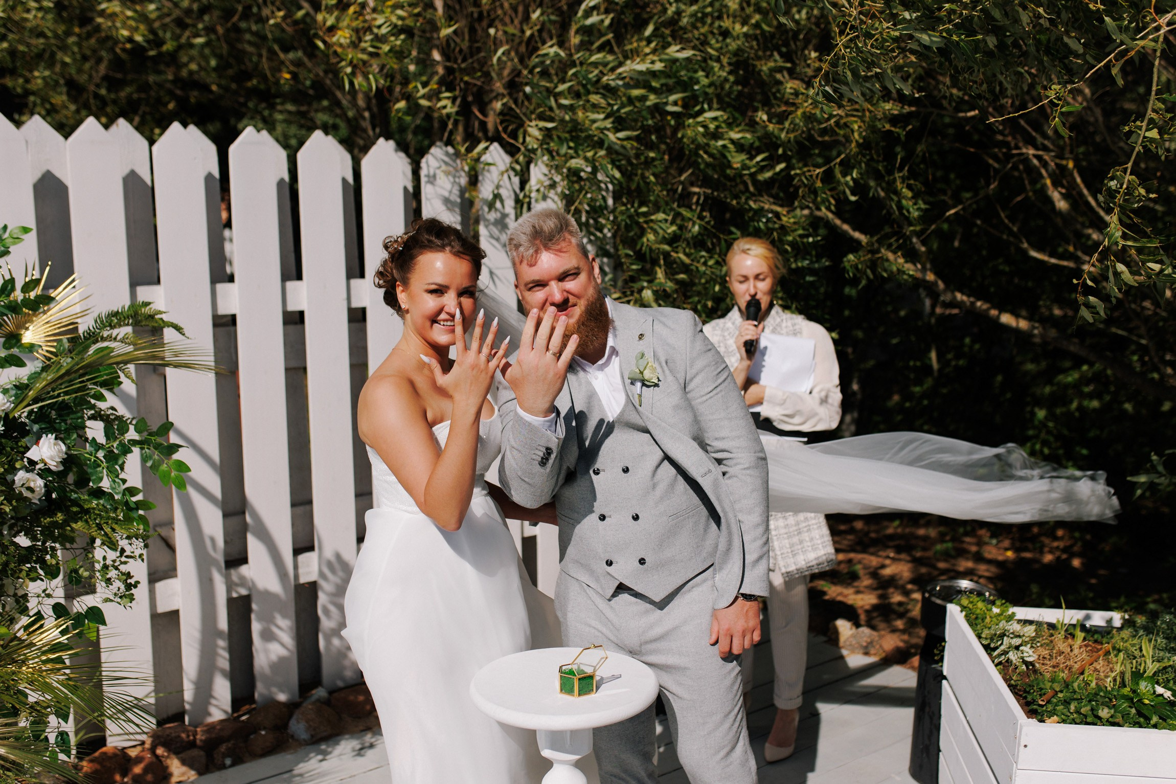 Свадебная фотосессия на финском заливе. Свадебный фотограф СПБ