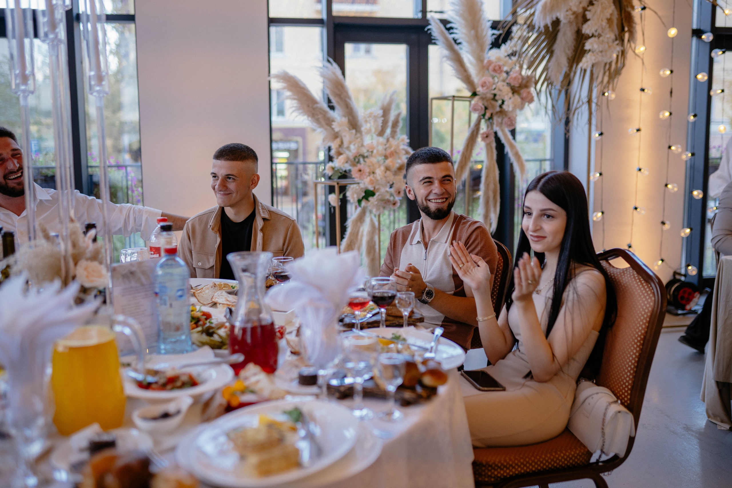 Свадебный день Магомеда и Вероники. Фотограф Чита. Индивидуальные портреты, LoveStory, свадьбы