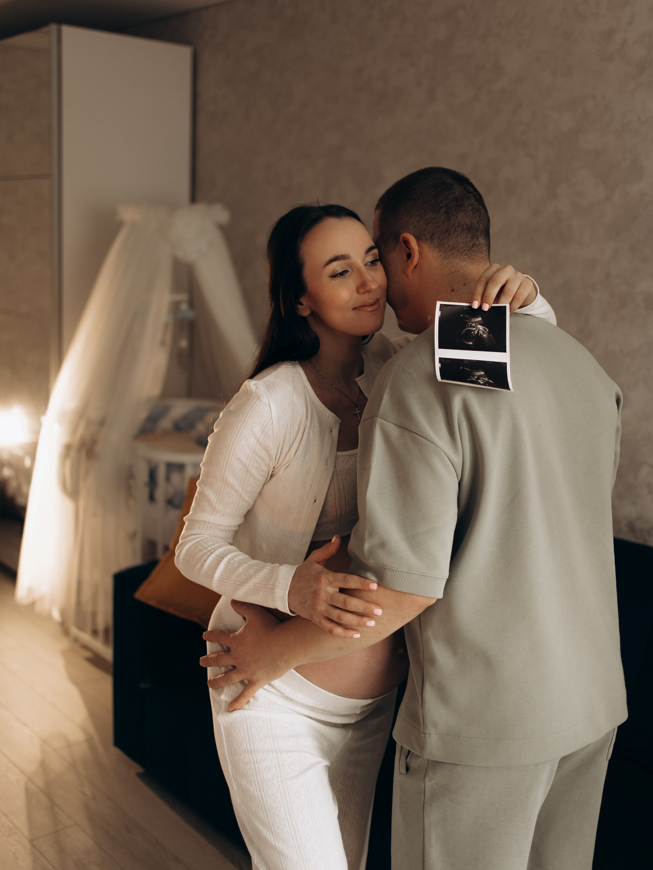 Гриша и Настя — домашняя съёмка. Семейный фотограф в Краснодаре Храмова Анна