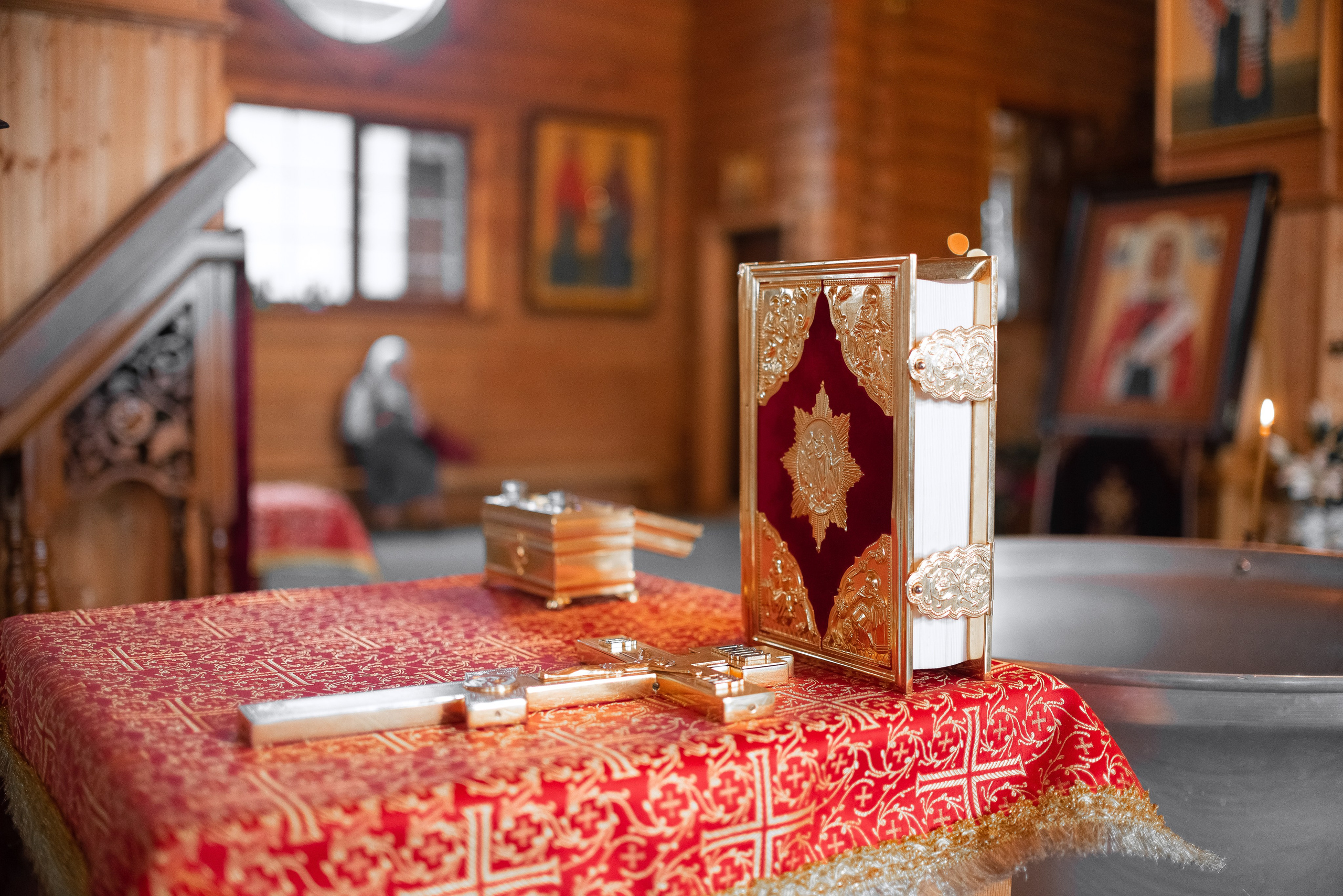 Крещение Софии в хр.Георгия Победоносца в Смиловичах. Семейный фотограф на выписку из роддома и крещение Минск Настя Гришук