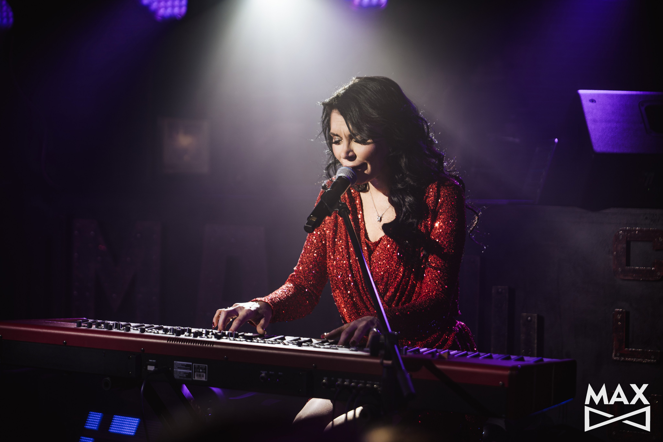 NIGHT CLUB «MAX». Фотограф Великий Новгород Артем Чернецкий