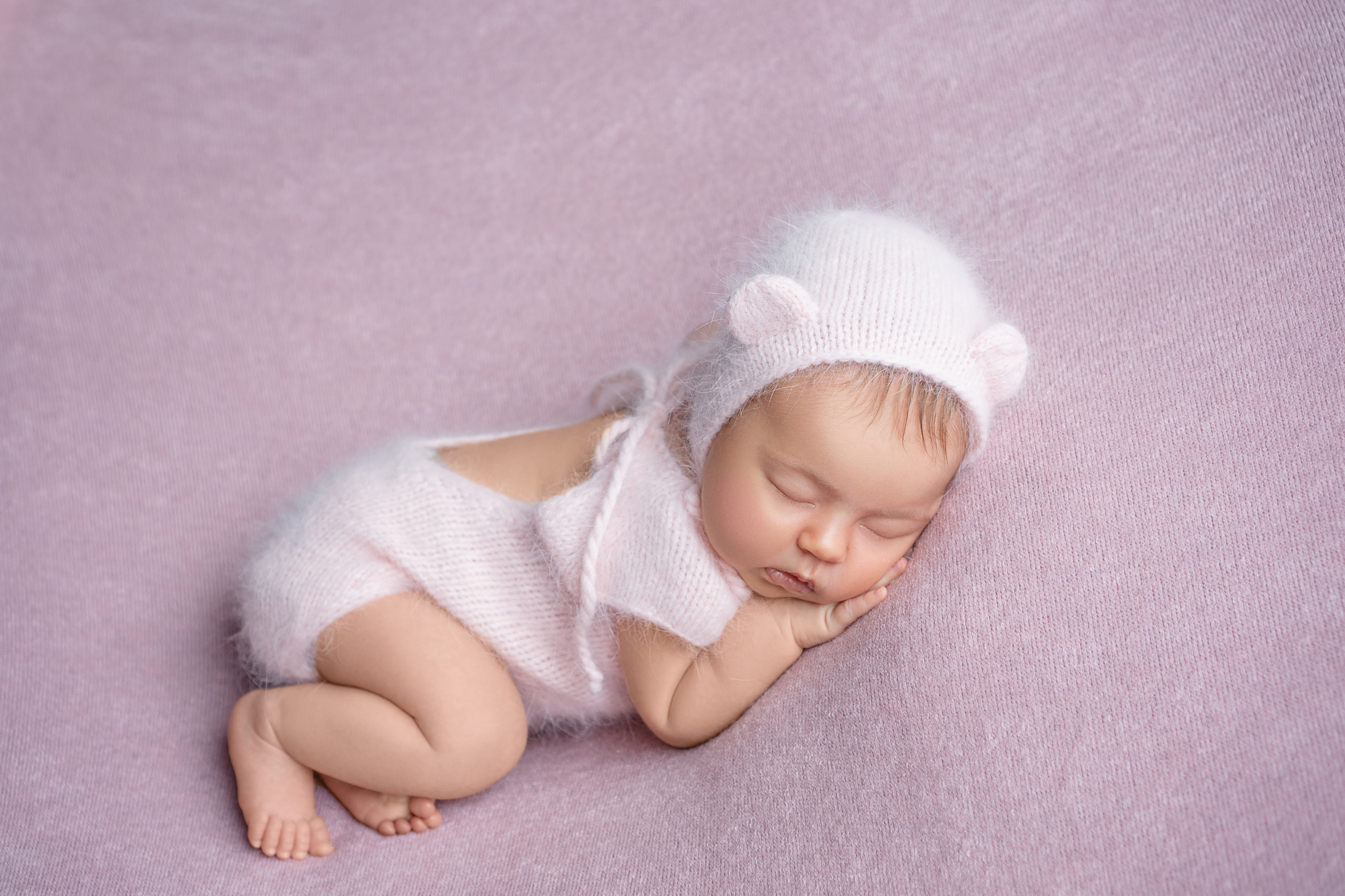 Новорожденные. Фотограф новорожденных