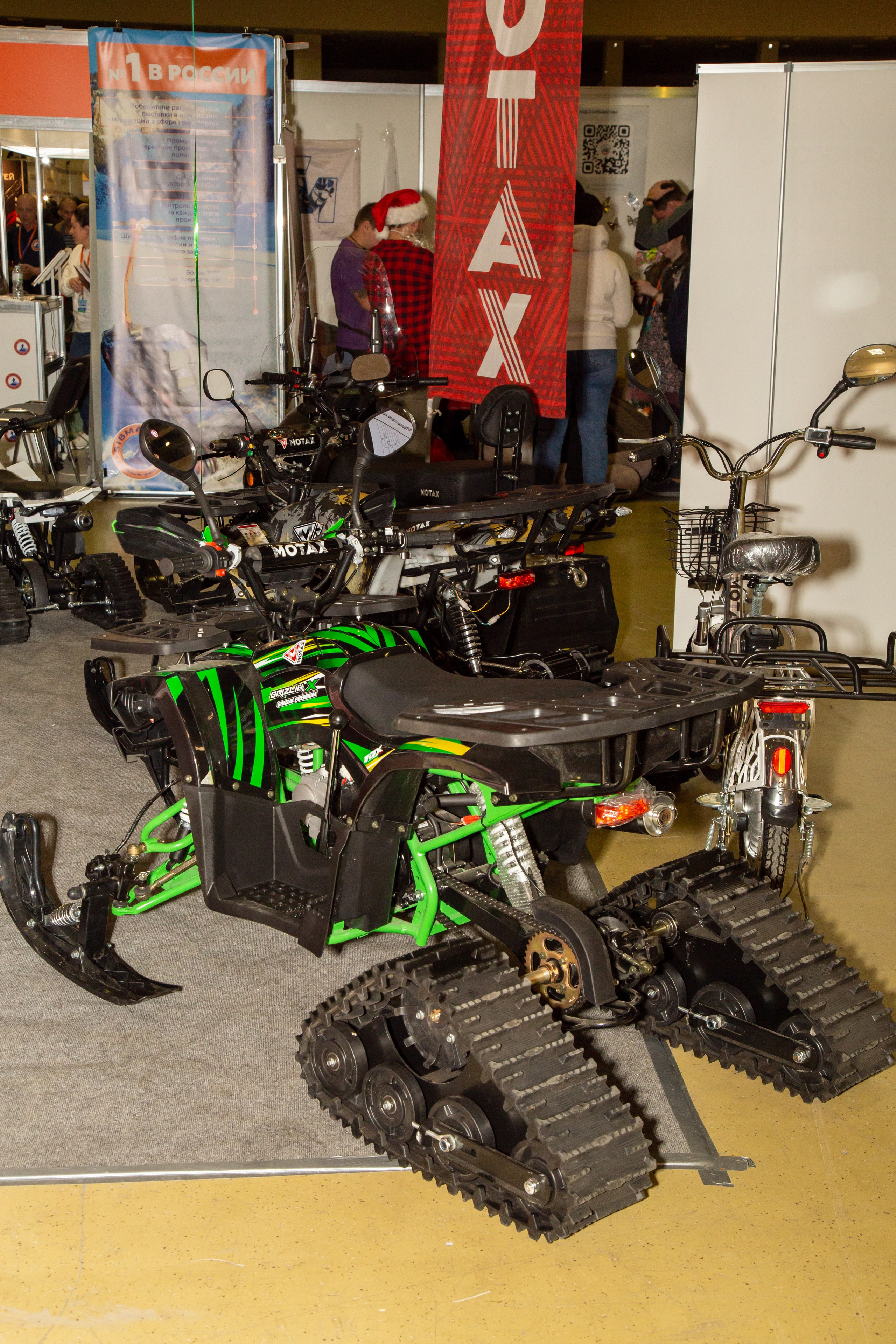 Фотопрогулка по выставке Поехали 2022. «Студия DRONAVT`s» — видеосъёмка и фотография г. Москва