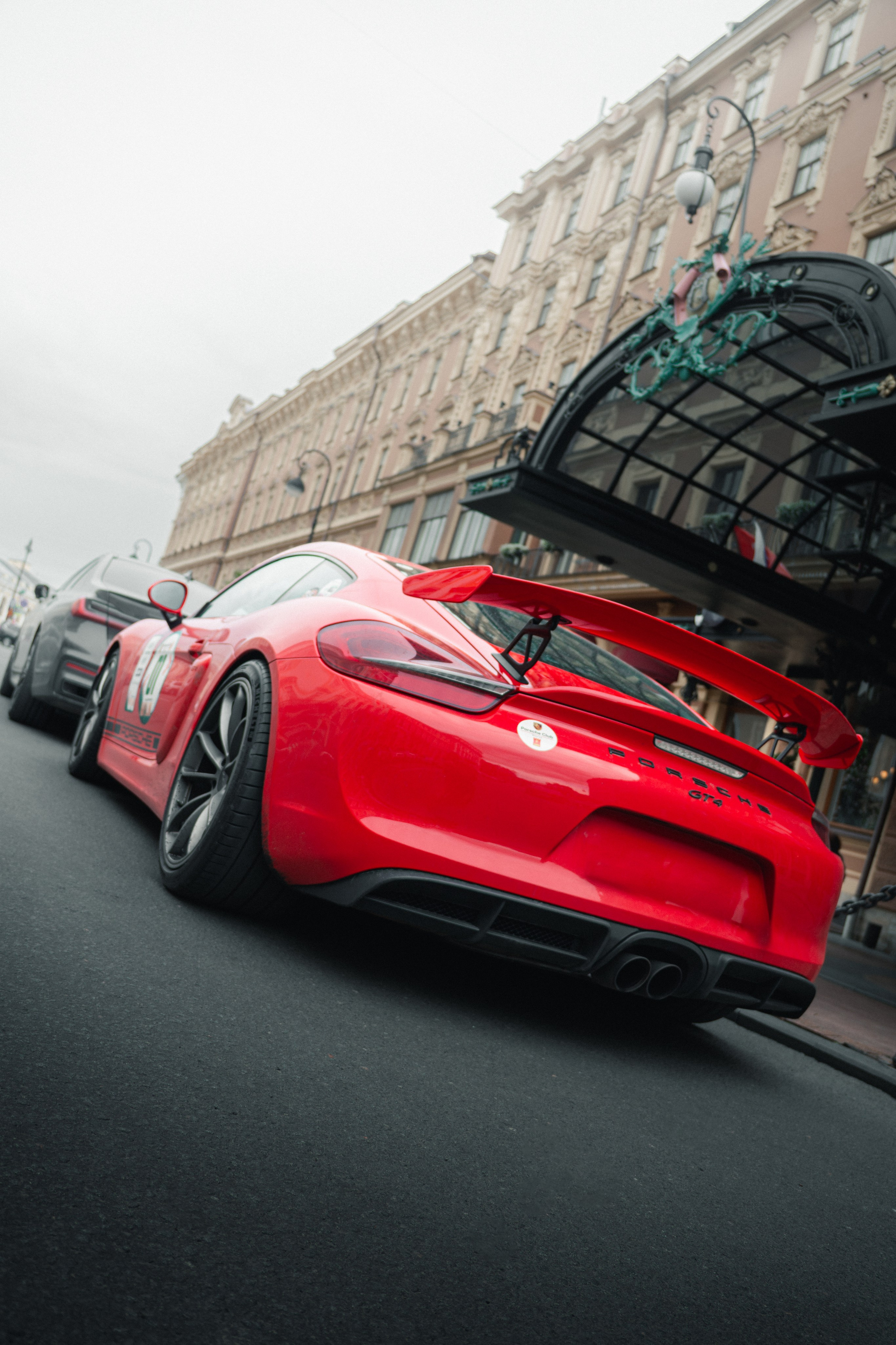 Porsche cayman gt4. Valya Fleks