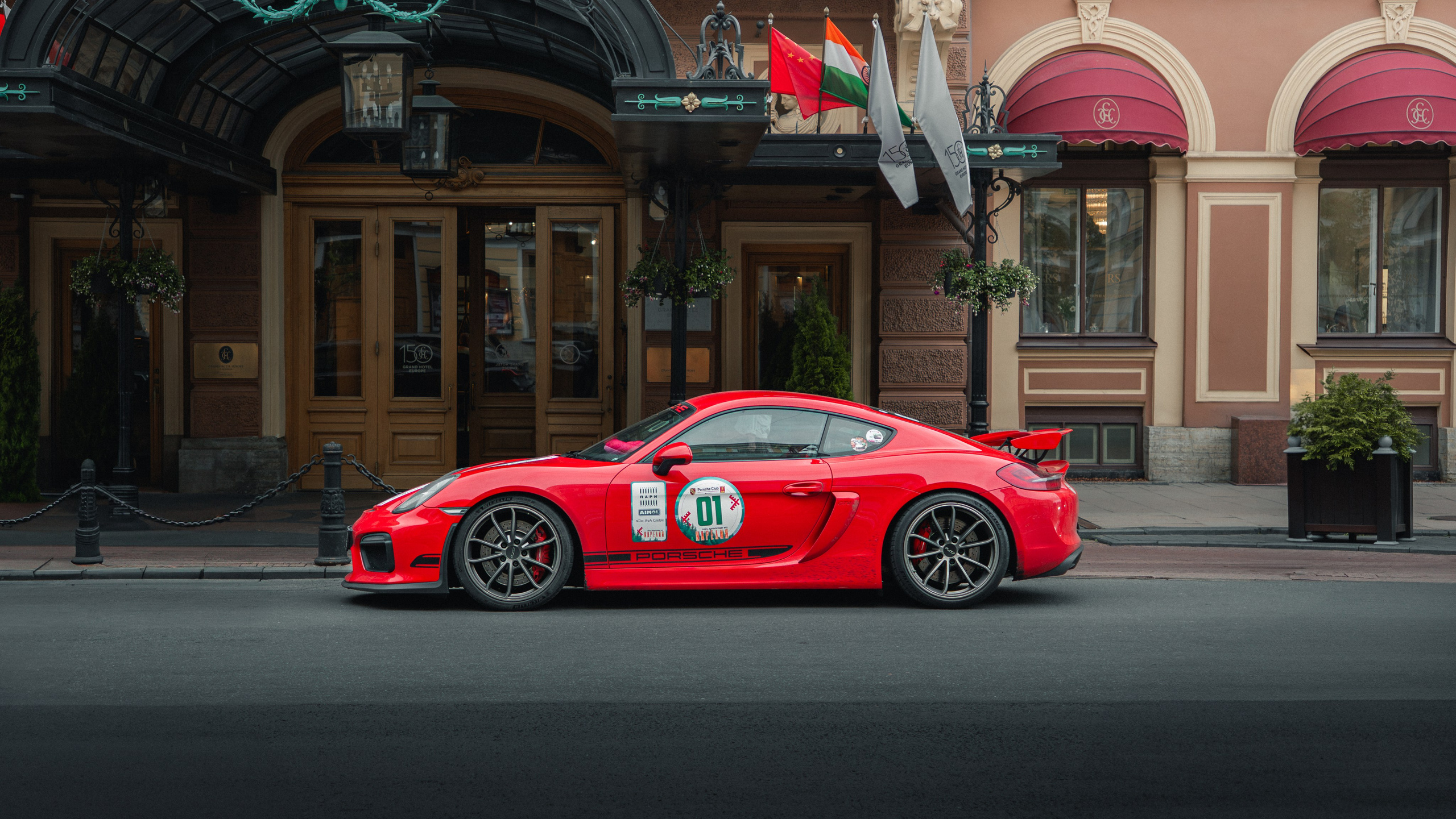 Porsche cayman gt4. Valya Fleks