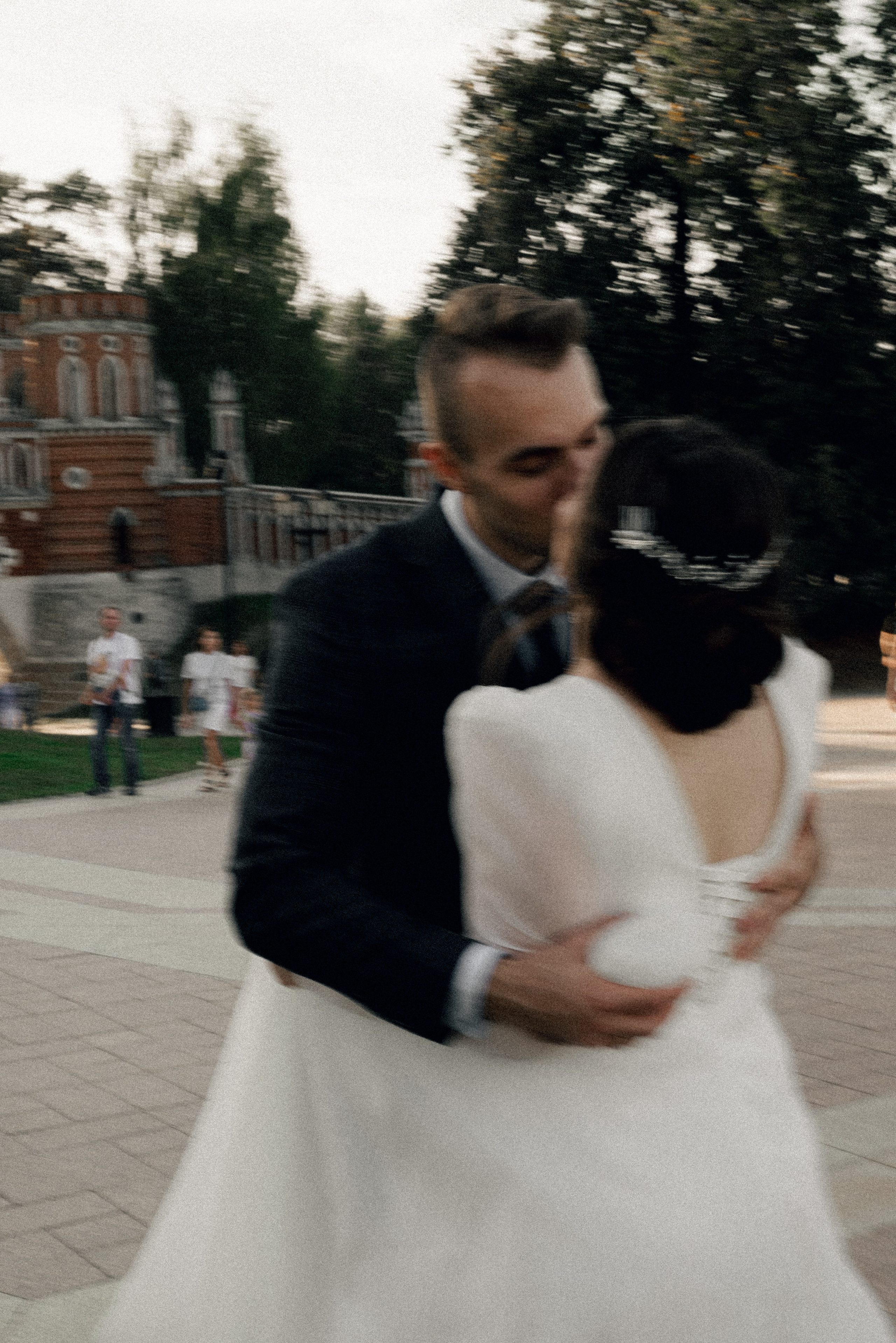 Свадебная фотосессия в Москве. Индивидуальный, свадебный, и love-story фотограф в Москве