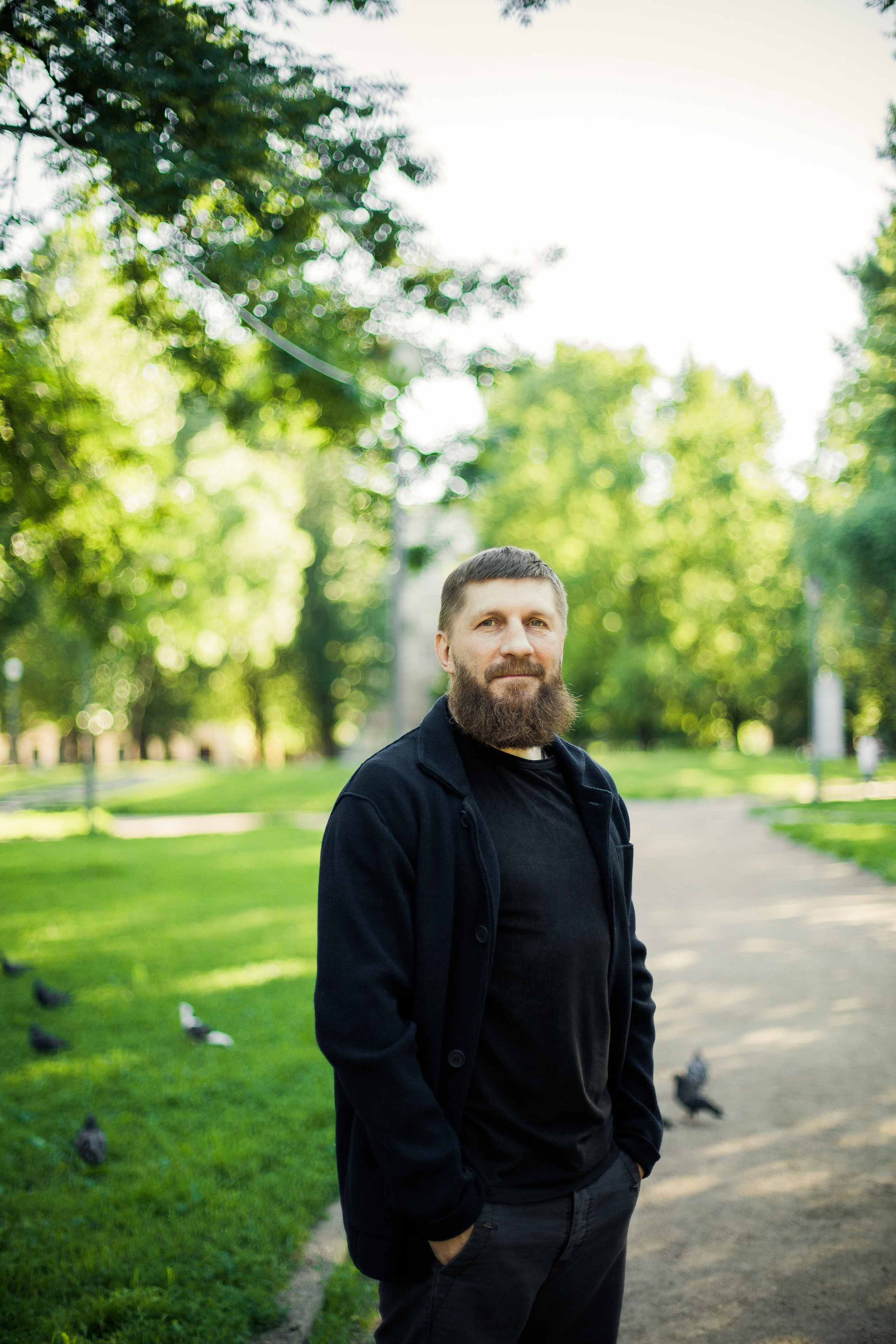 Уличная фотосессия мальчика с мамой и суровым папой. Детский, свадебный и семейный фотограф Юлия Курбатова, Санкт-Петербург