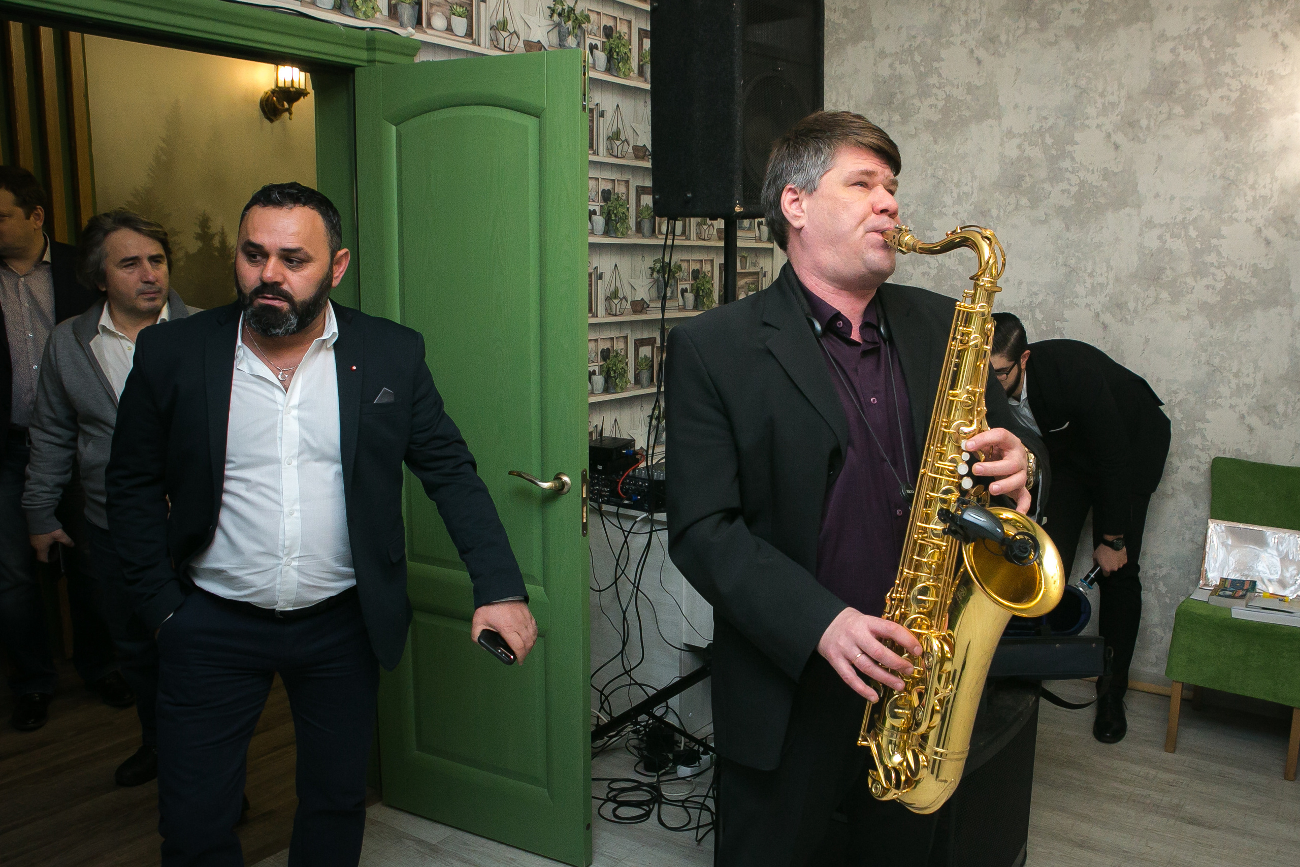 Ведущий Уфа Азат Гайсин gaisinshow.ru Корпоратив Уфа. Ресторан Уфа. Фотограф Уфа Алексей Муравьёв alexmur.ruВедущий Уфа Азат Гайсин Организация и провидение мероприятий eventsshow.ru