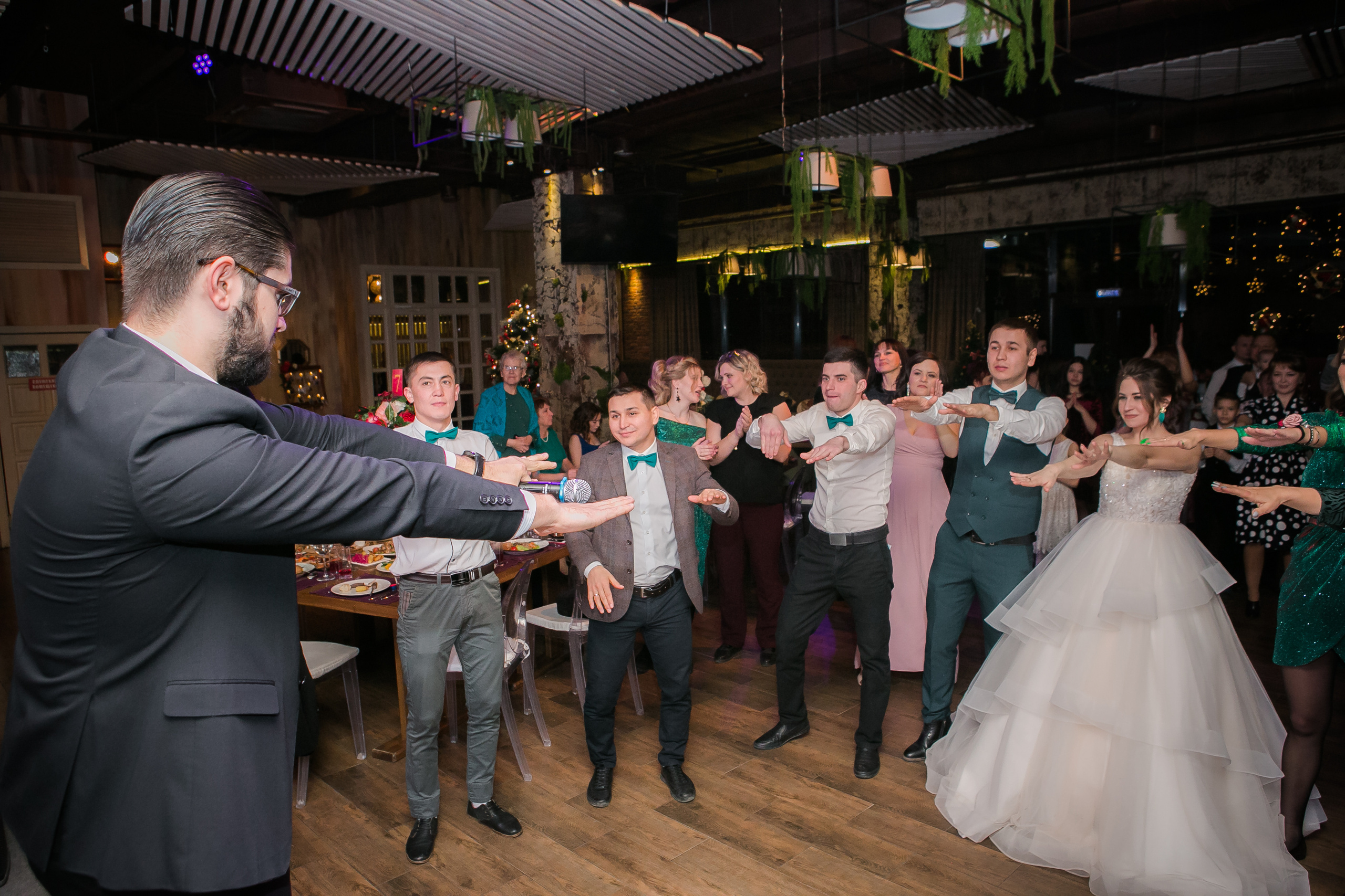 Праздник Уфа. Ведущий Уфа Азат Гайсин gaisinshow.ru Юбилей Уфа. Ресторан Пастернак. Фотограф Уфа Алексей Муравьёв alexmur.ru Ведущий Уфа Азат Гайсин Праздник Уфа eventsshow.ru