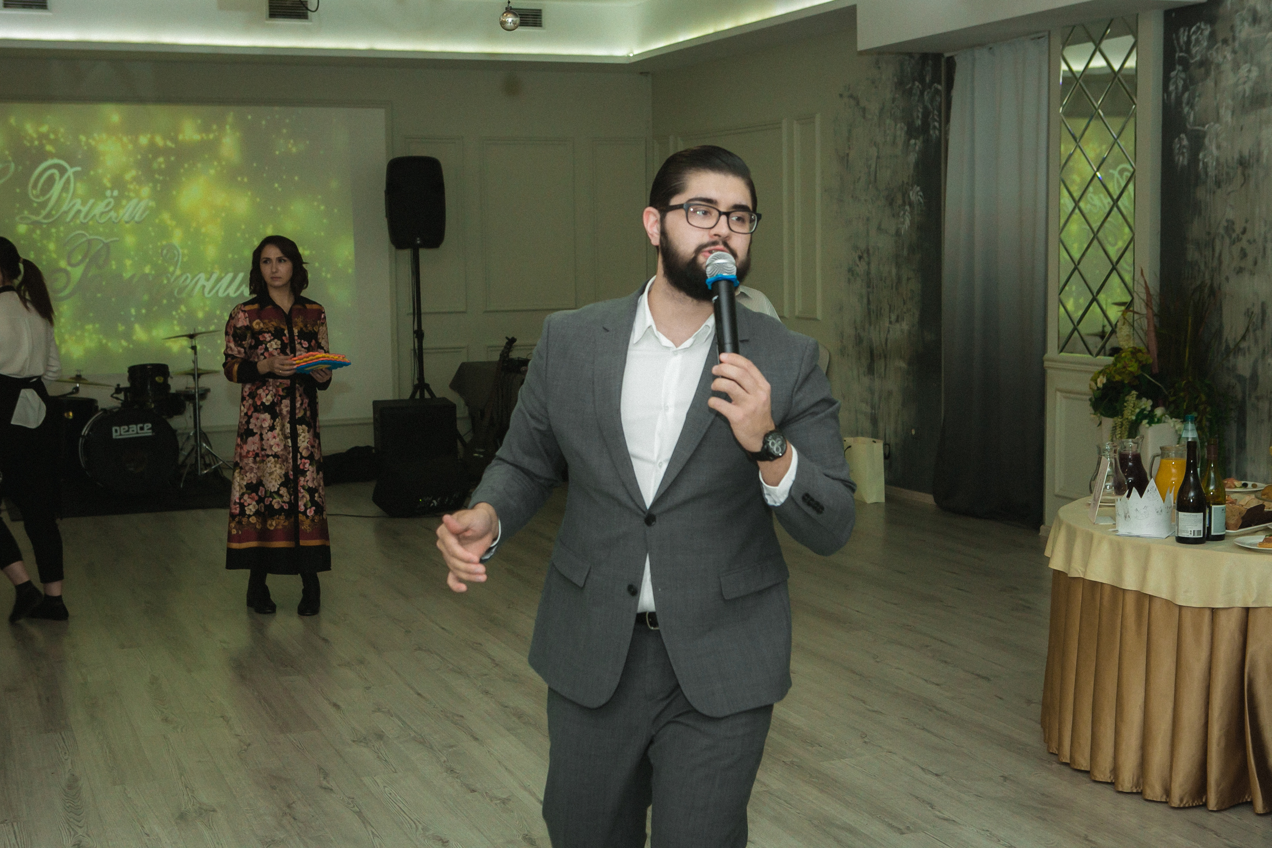 Ведущий Уфа Азат Гайсин. Юбилей. Ресторан Высота 22. Ведущий мероприятий и праздников - Азат Гайсин