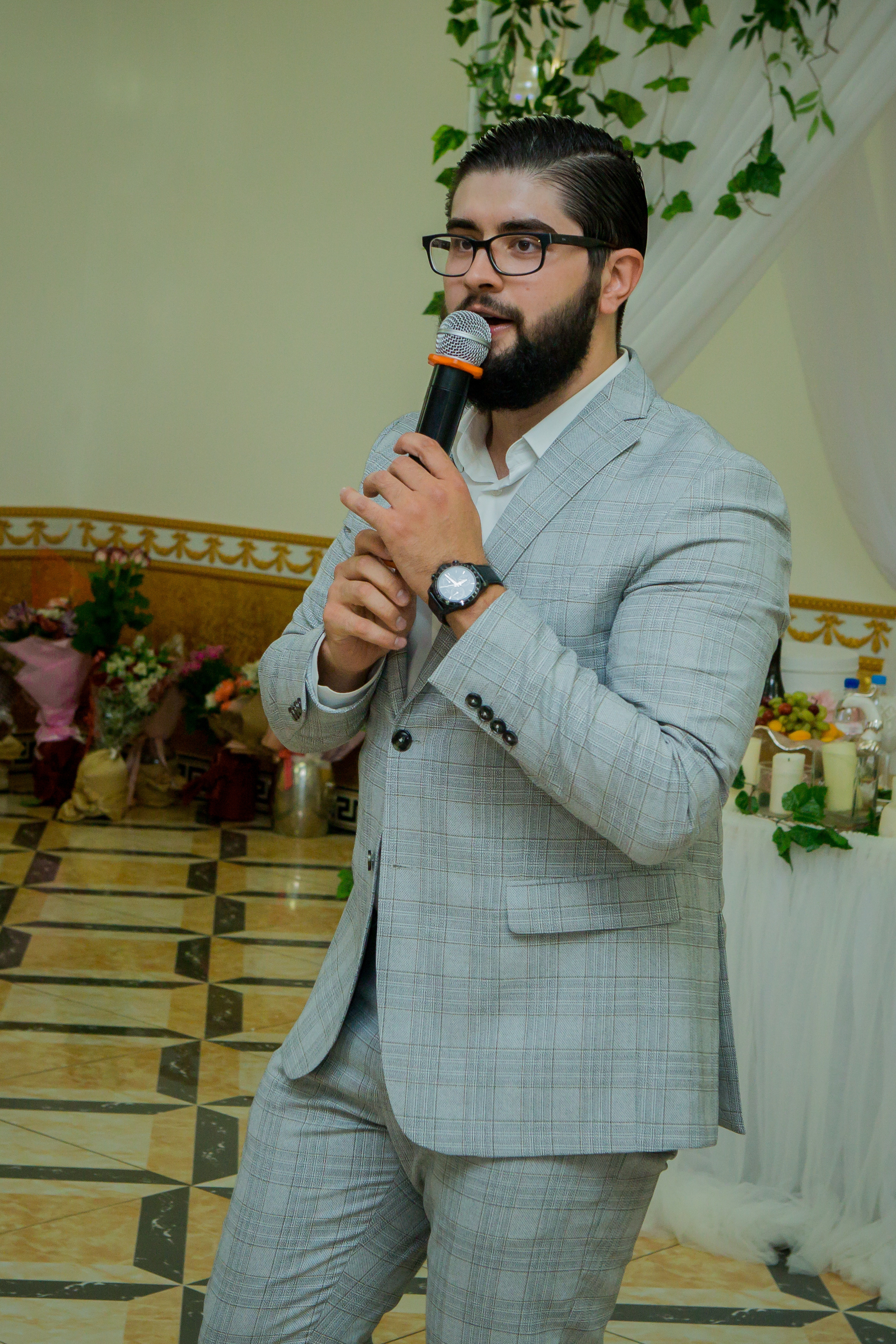 Ведущий Уфа Азат Гайсин. Свадьба. Ресторан Жемчужина. Ведущий мероприятий и праздников - Азат Гайсин