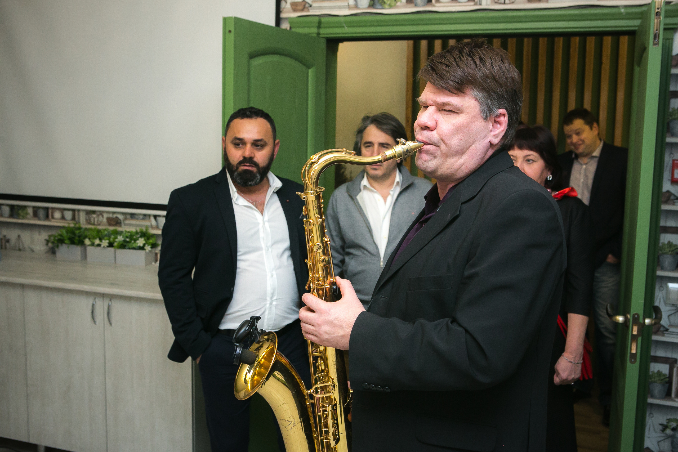 Ведущий Уфа Азат Гайсин gaisinshow.ru Корпоратив Уфа. Ресторан Уфа. Фотограф Уфа Алексей Муравьёв alexmur.ruВедущий Уфа Азат Гайсин Организация и провидение мероприятий eventsshow.ru