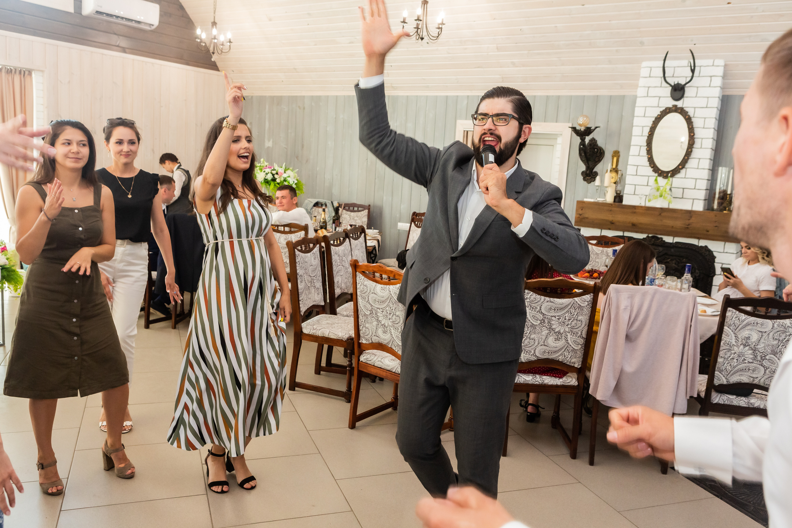 Праздник Уфа. Азат Гайсин gaisinshow.ru Юбилей Уфа. Ресторан Уфа. Фотограф Уфа Алексей Муравьёв alexmur.ru Ведущий Уфа Азат Гайсин Праздник Уфа eventsshow.ru