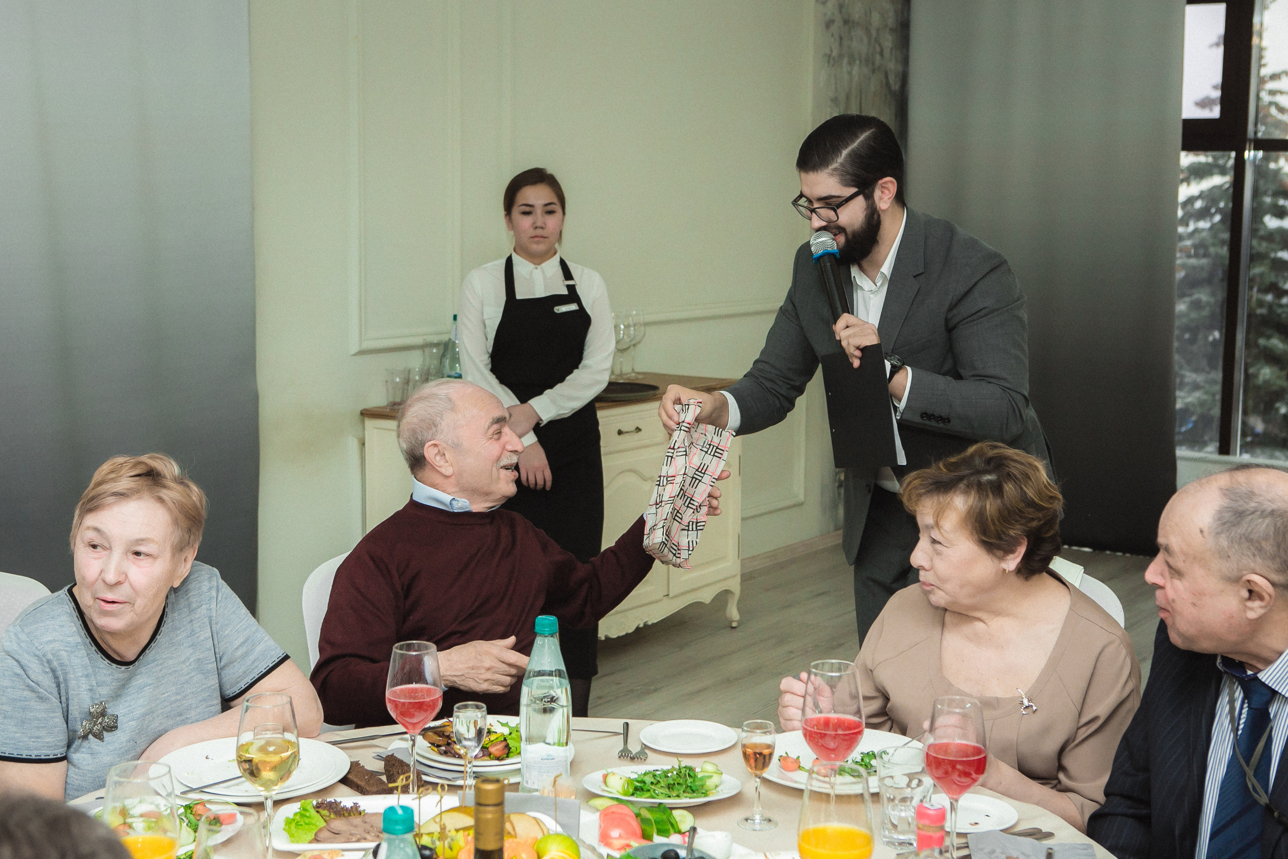 Ведущий Уфа Азат Гайсин. Юбилей. Ресторан Высота 22. Ведущий мероприятий и праздников - Азат Гайсин