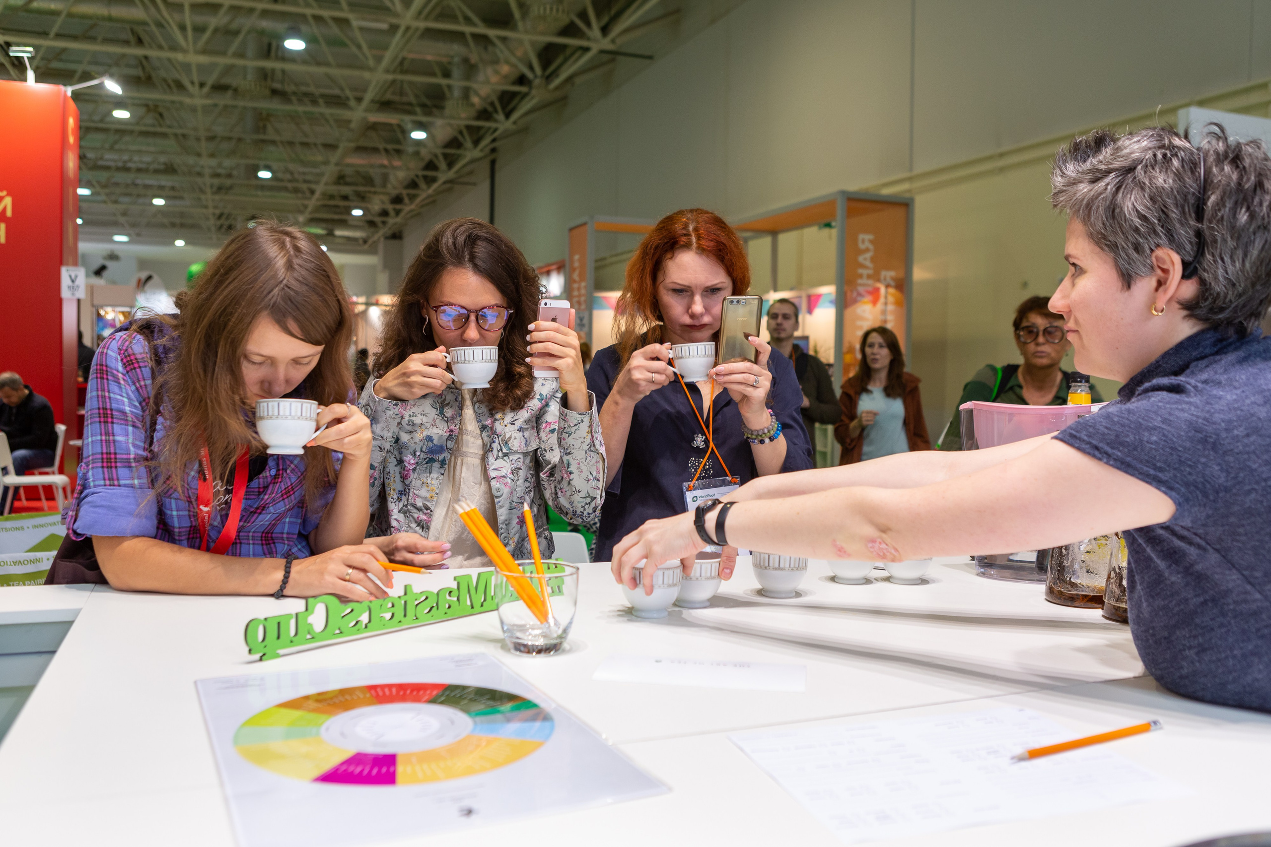 Репортажная фотосъёмка на выставке-конференции World Food Expo. Рекламный, предметный, репортажный, семейный фотограф и художник в Москве