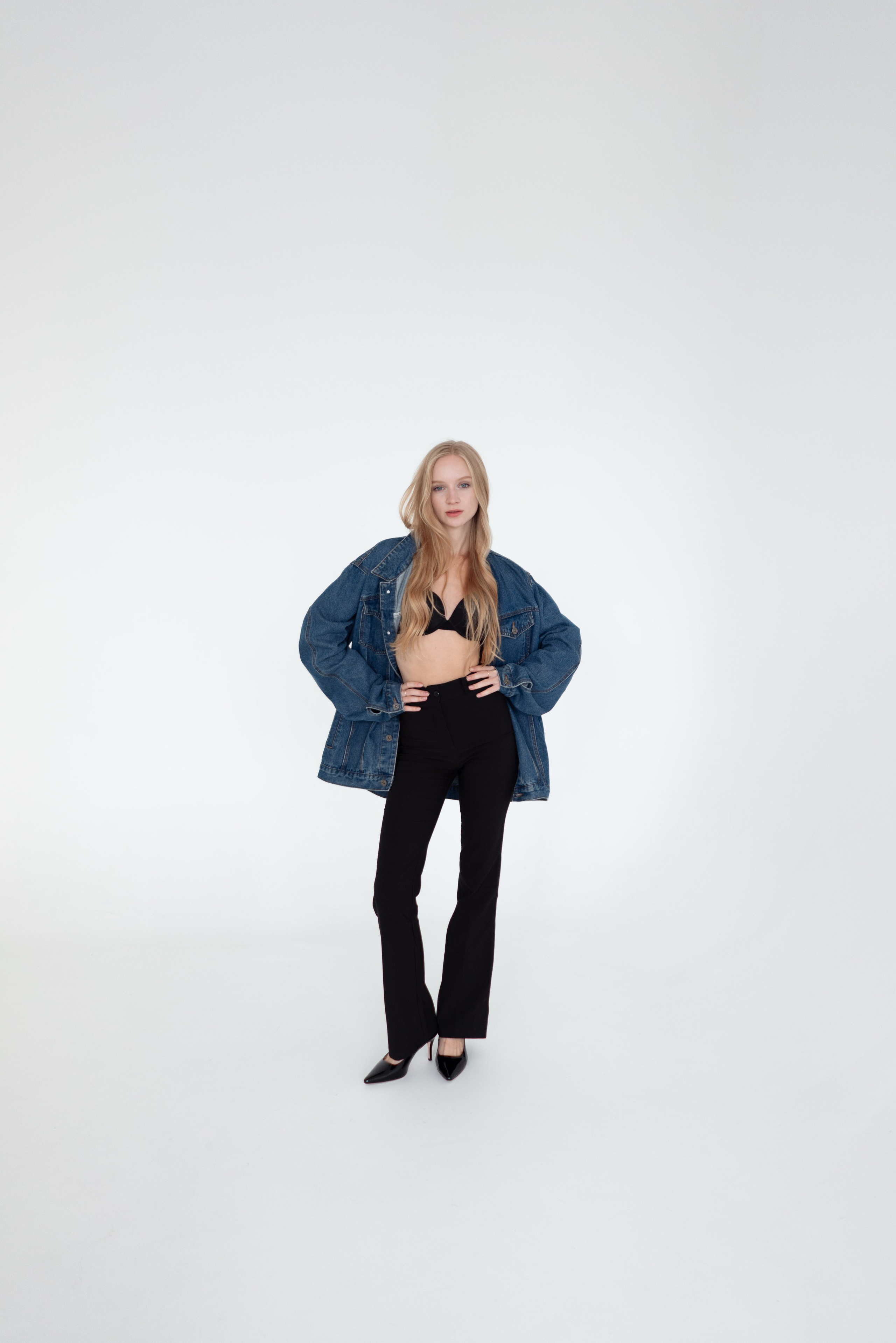 Модельные тесты и творческая съёмка в Москве. Портреты студия Москва. Модельные тесты. Lovestory студия в Москве. Женсий фотограф