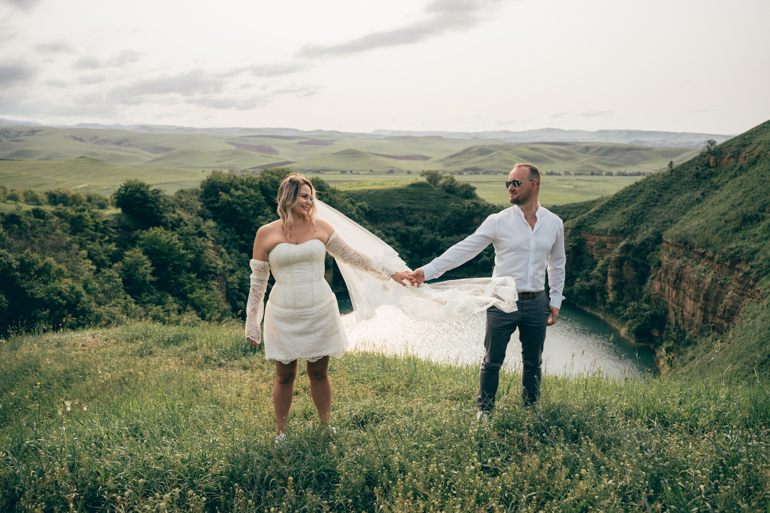 Съемка для брендов одежды КМВ Пятигорск, Железноводск, Ессентуки, Кисловодск Архыз Домбай Фотосессия. Фотограф КМВ|ГОРЫ Пятигорск Железноводск Ессентуки Кисловодск Домбай Архыз Эльбрус