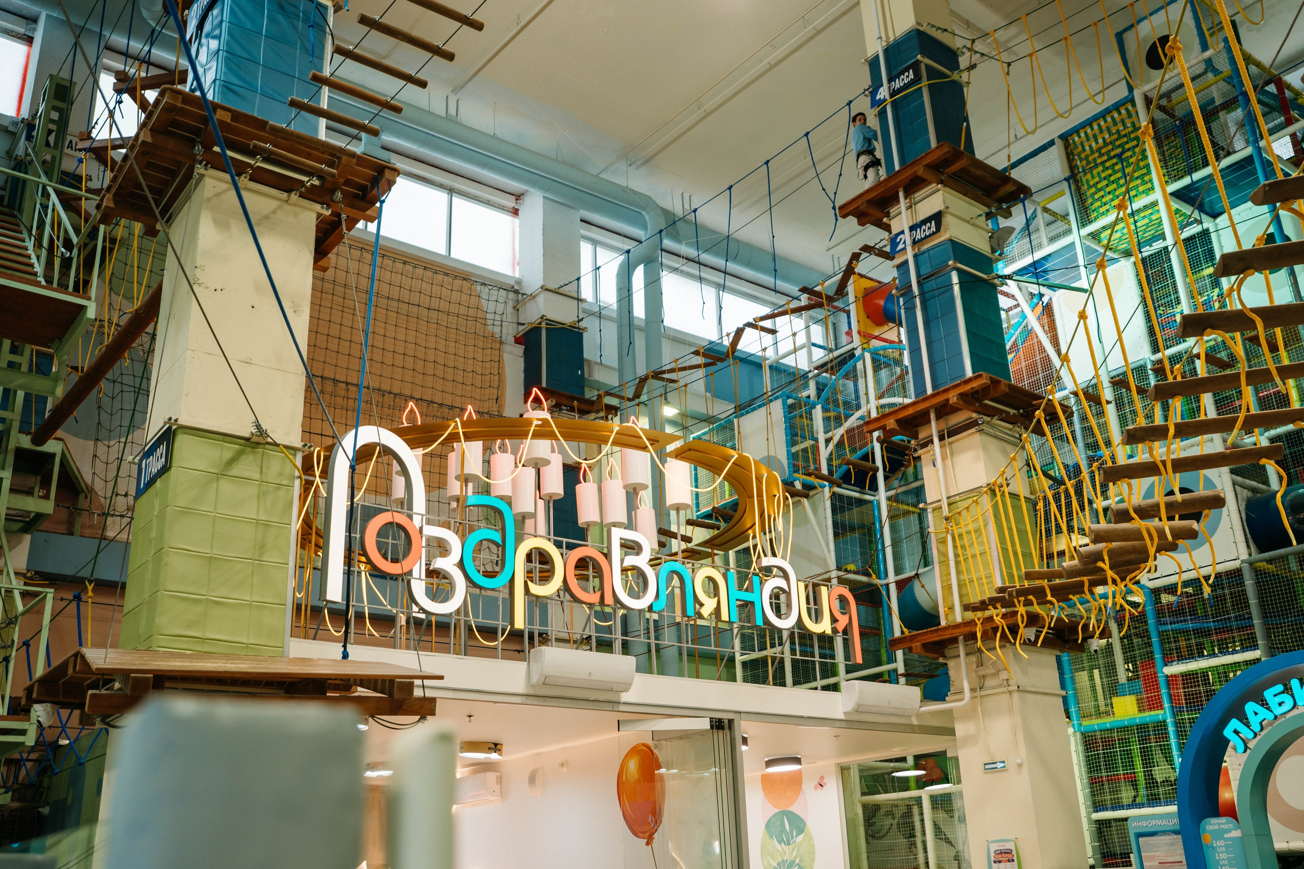 Интерьерная съемка для Мегалэд. Видеограф и Фотограф в Челябинске Ксения и Владимир Рюмины