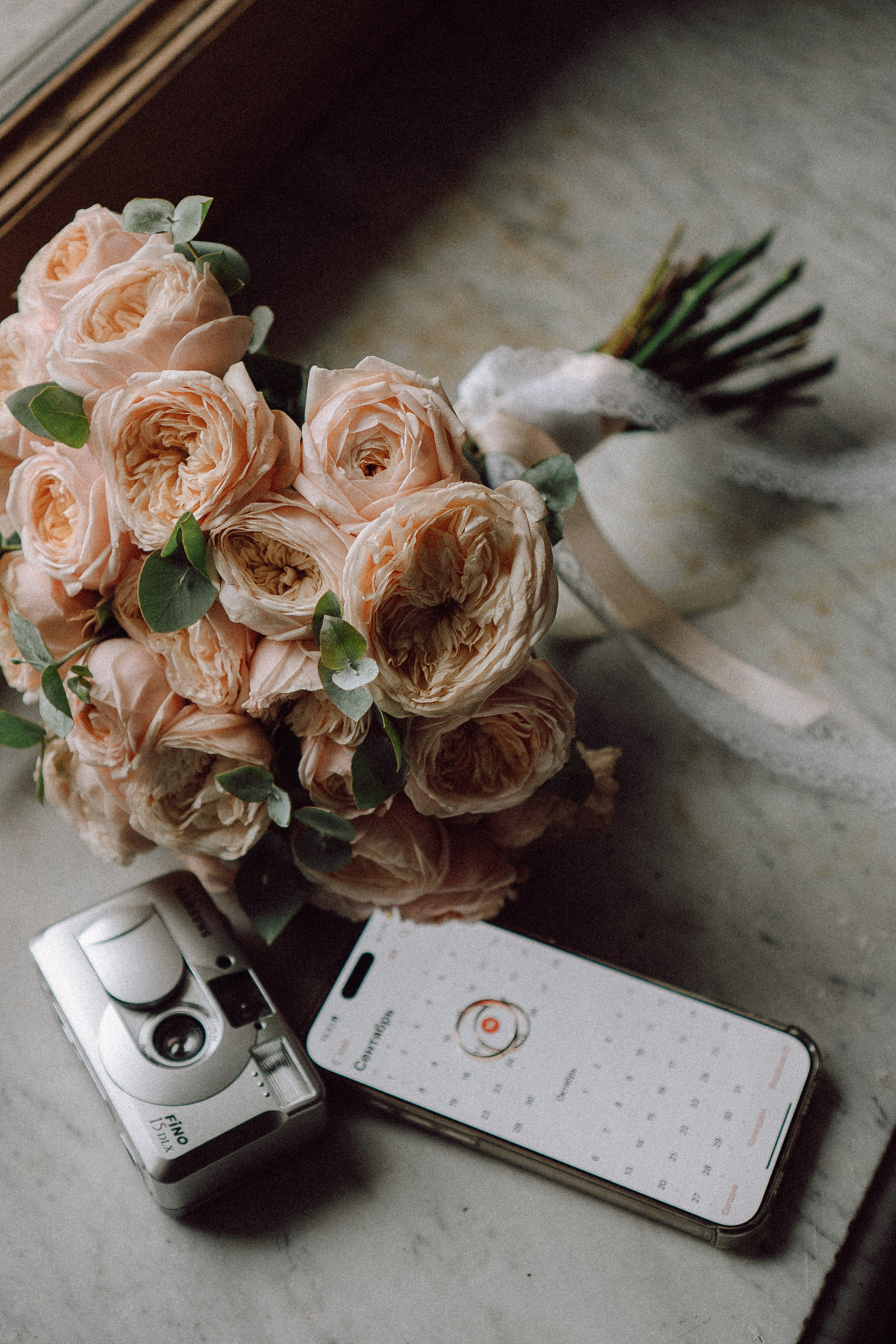 СВАДЕБНАЯ ПРОГУЛКА В САНТК-ПЕТЕРБУРГЕ (ИСАКИЕВСКИЙ СОБОР, ЗИМНЯЯ КАНАВКА, ЭРМИТАЖ И БОЛЬШАЯ МОРСКАЯ УЛИЦА). Профессиональный фотограф, Санкт-Петербург — Виктория Богомолова