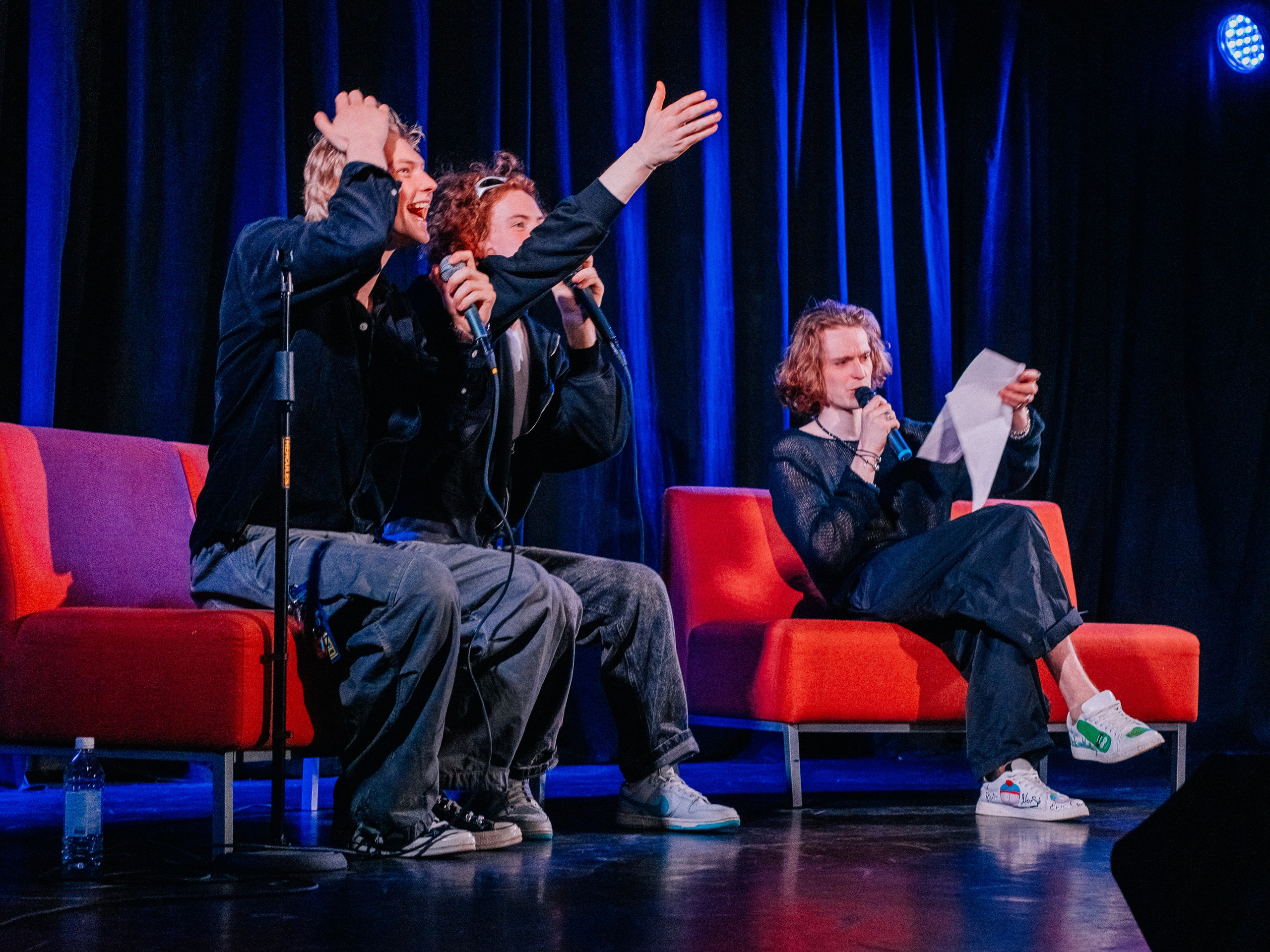 Квартирник «За пределами сюжета». Концертный фотограф Аля Рашпиль