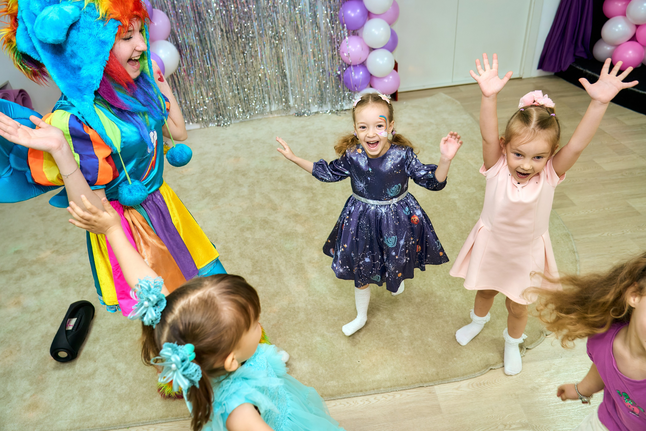 Универик. Фотограф на любой праздник в Южно-Сахалинске