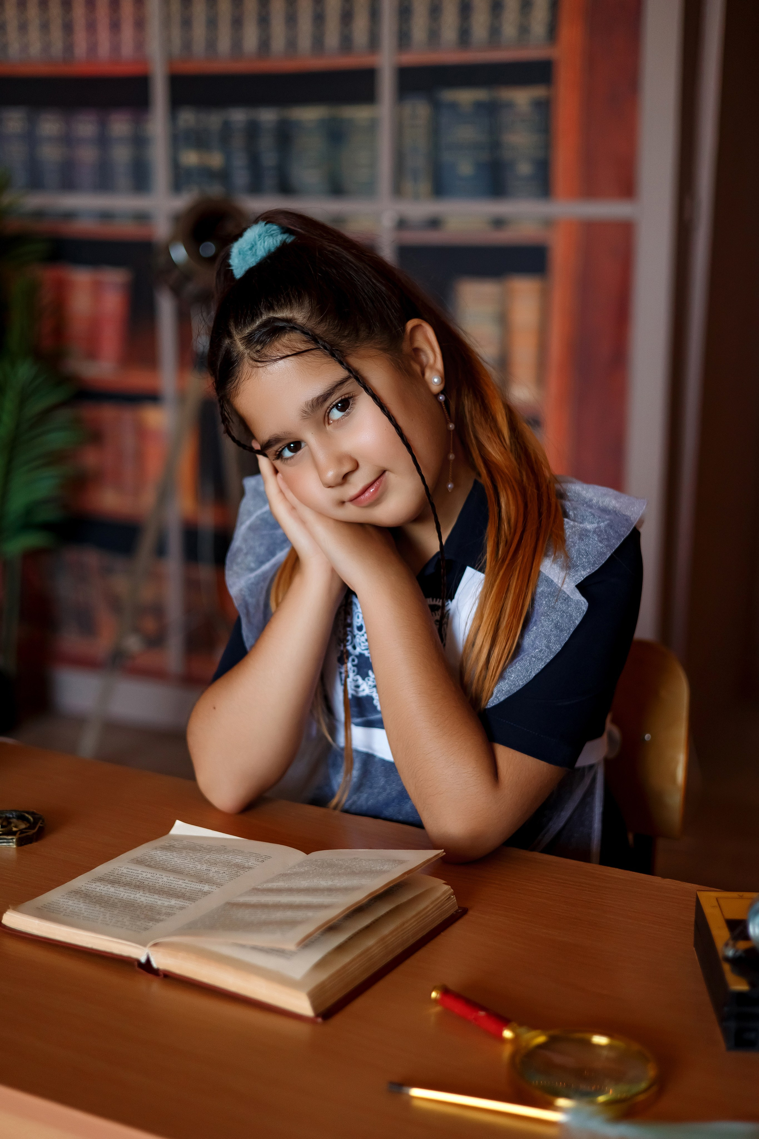 4 класс фотосессия в фотостудии. Фотограф Любовь Корниенко, Примоский край