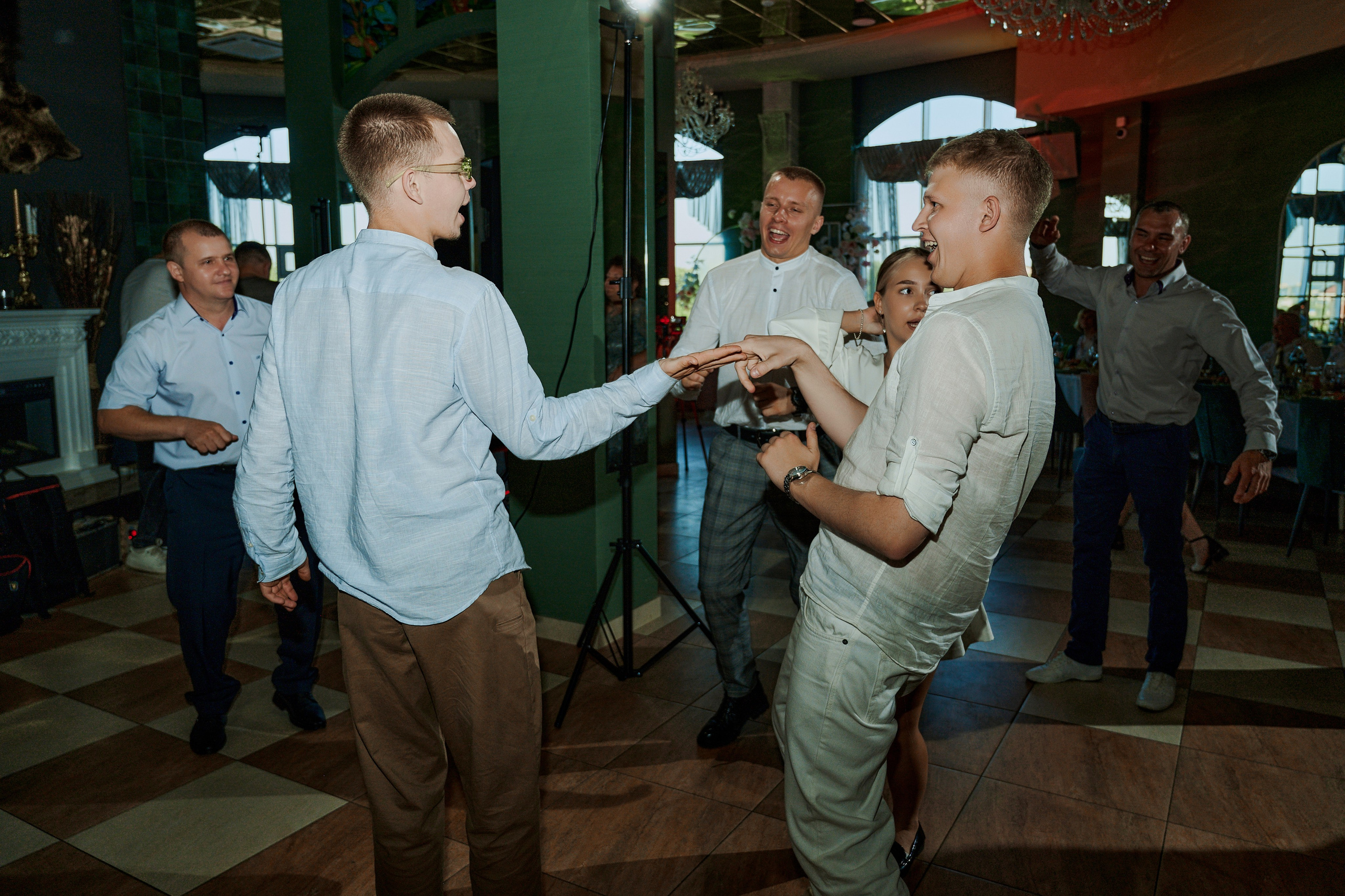 Олег и Лиза. Фото-видеосъемка свадеб Venson Films