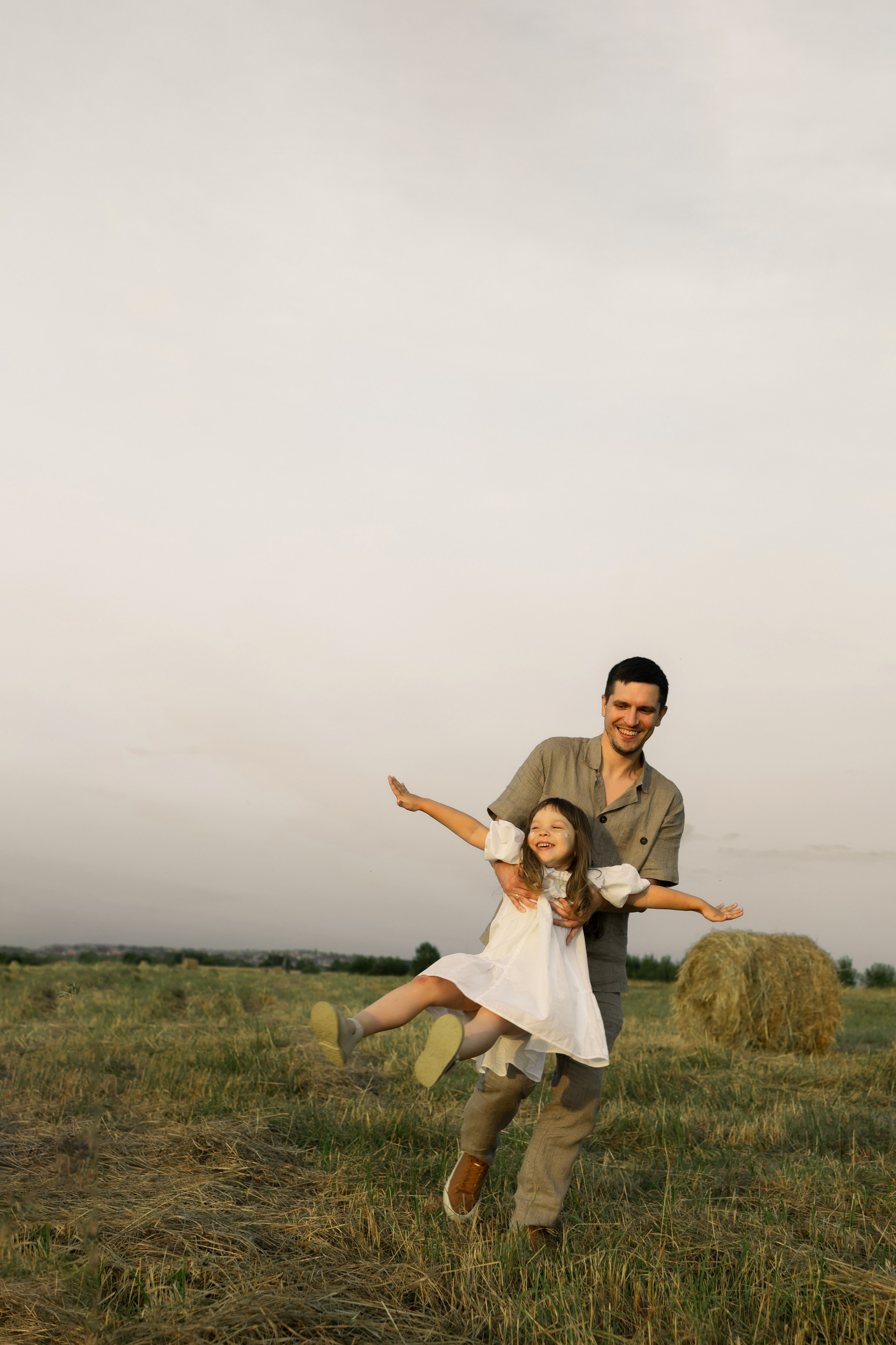 Запускаем змея. Портретный фотограф СПб, женский фотограф, минимализм и эстетика