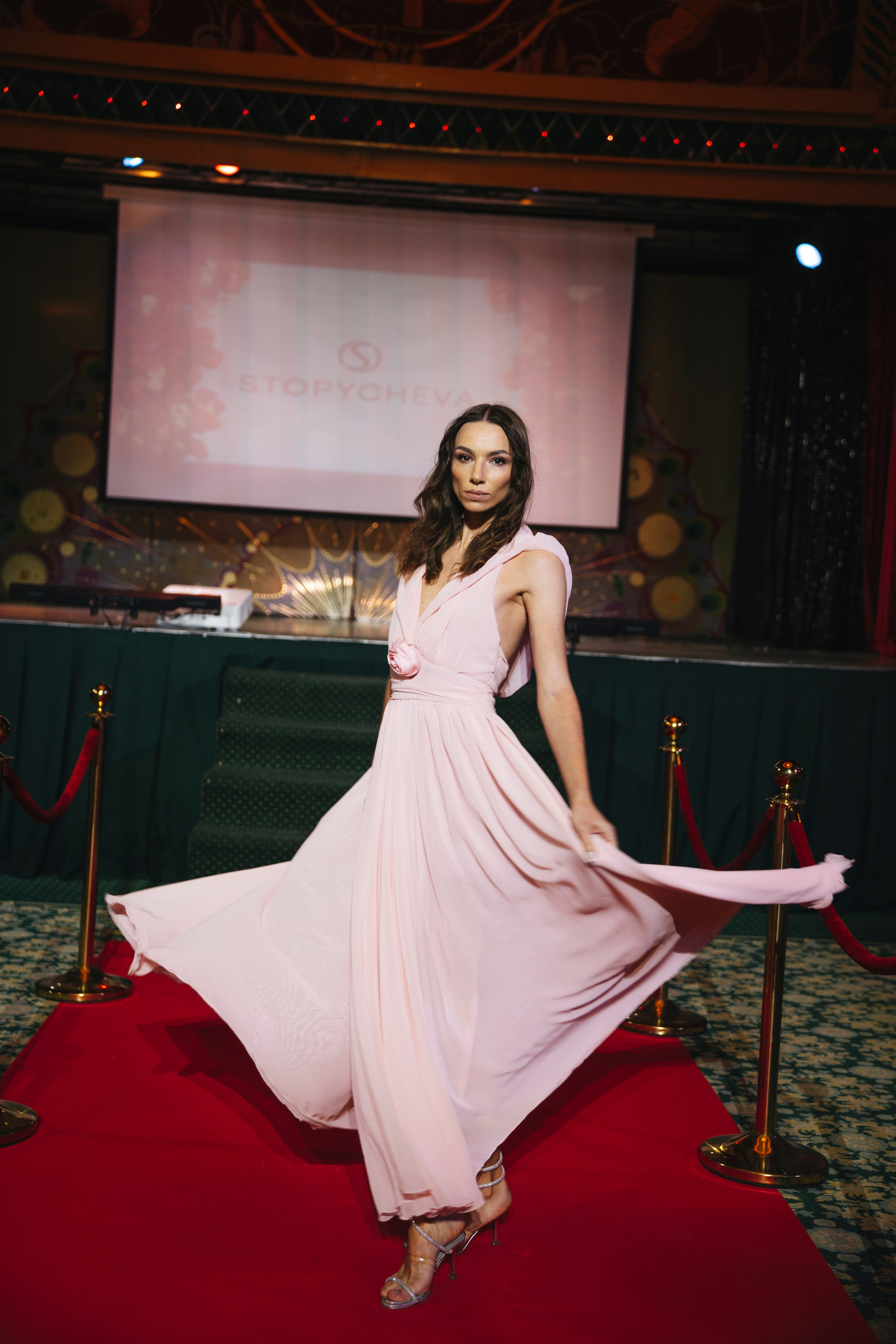 Ресторан Ярь / День рождение QR. Свадебный фотограф в Москве Кристина Чехова