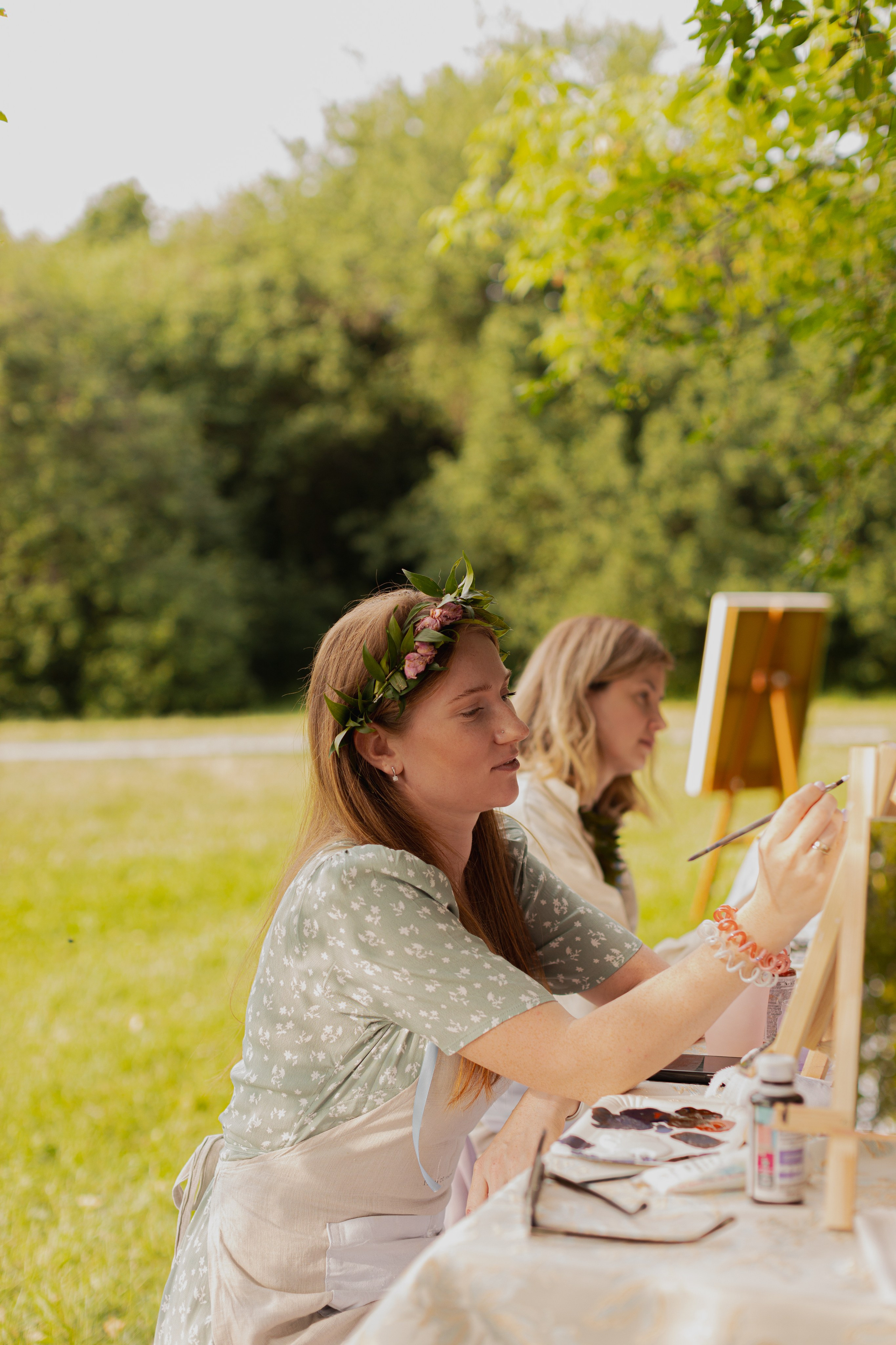 Мк Сирень на зеркале (девичник в парке). Анастасия Ракчеева Художник
