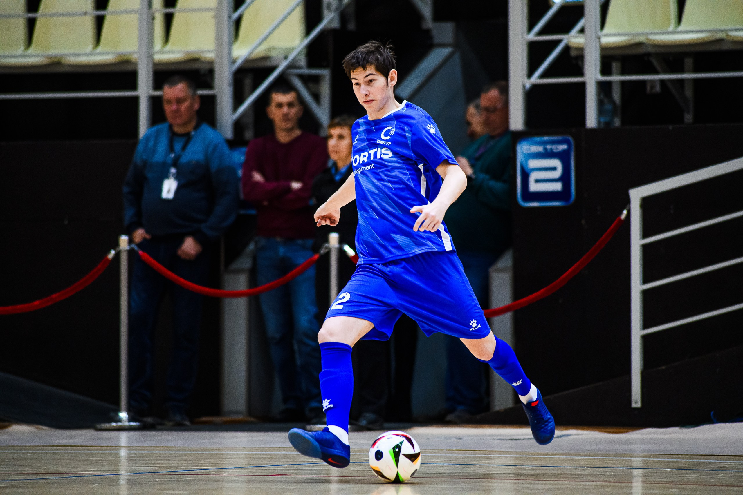 Высшая лига по футзалу — Сезон 2024-2025 — 2ой тур. Репортажный фотограф в Кемерово