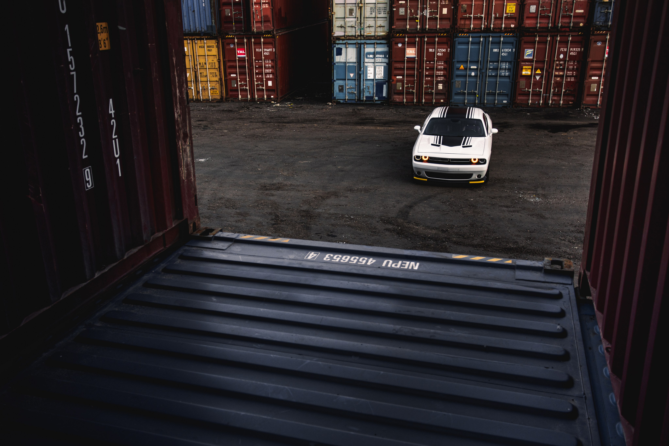 Dodge Challengers. Спортивный фотограф — Никита