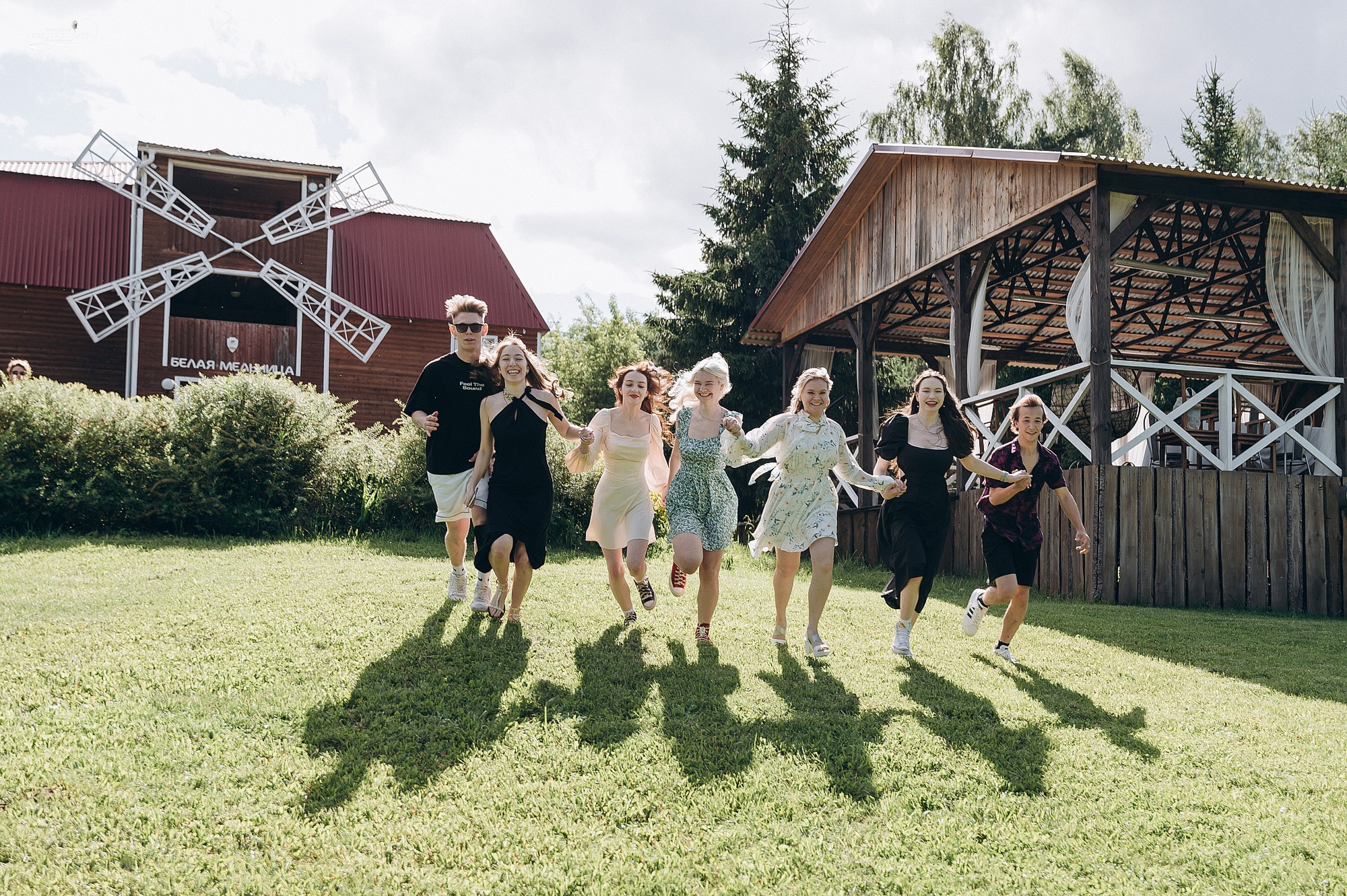 Школьный фотограф в Дубне Талдоме Кимрах. Свадебный фотограф в Дубне Алексей Фонарёв