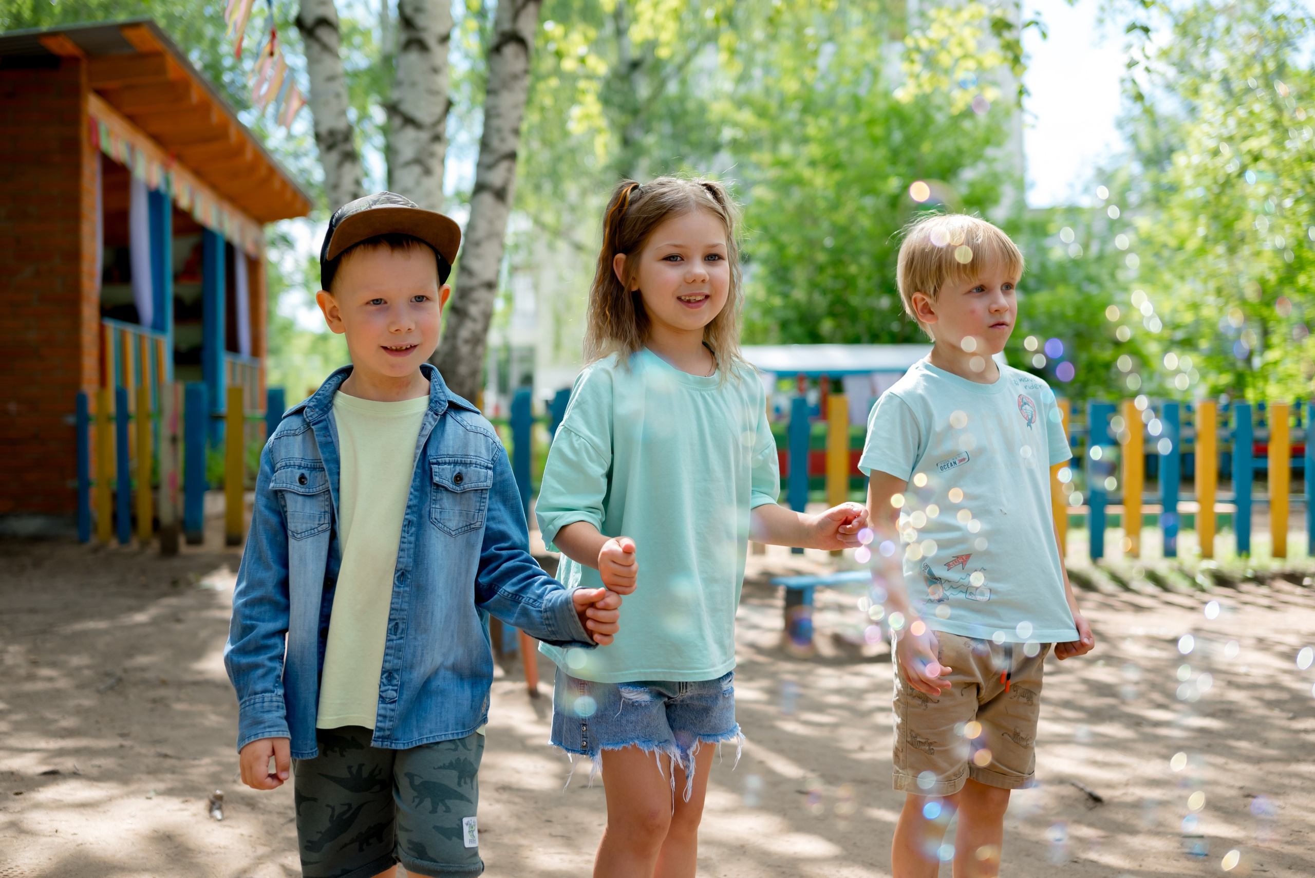 Детский сад. Фото. Современные выпускные альбомы. Воткинск