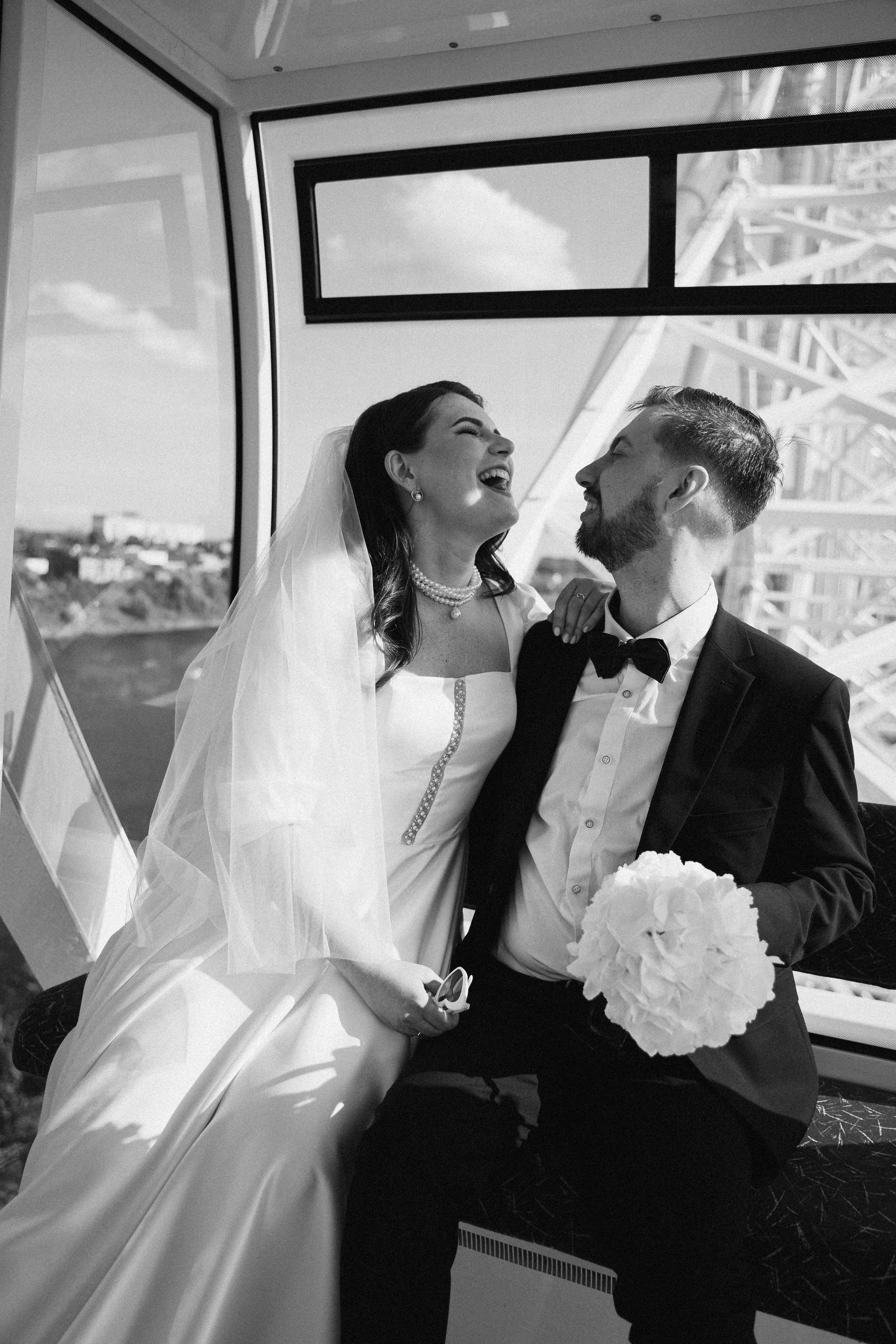 Свадебная фотосъемка в Пскове. Свадебный и семейный фотограф в Пскове и Острове Света Суворова