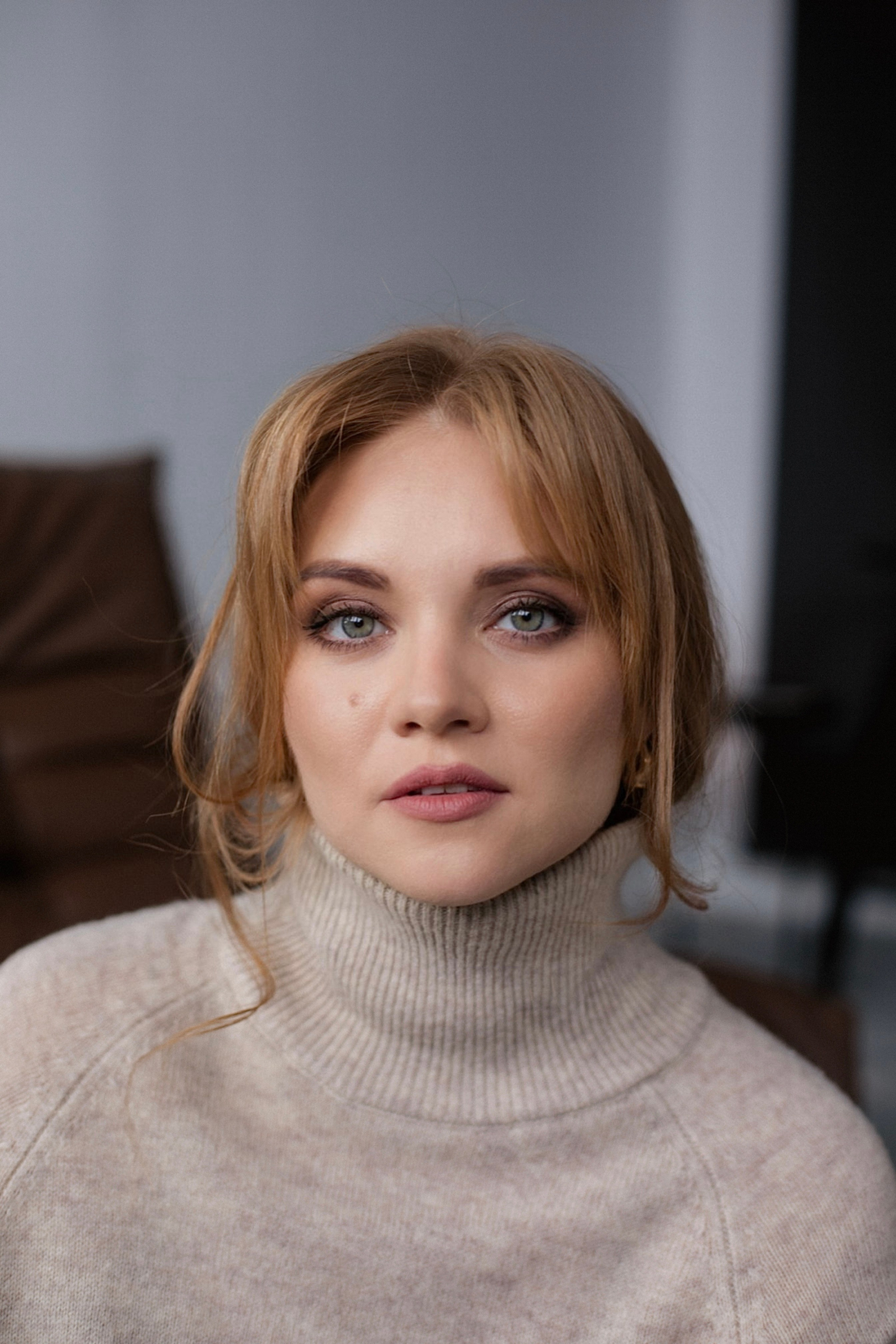 Саша. Главная